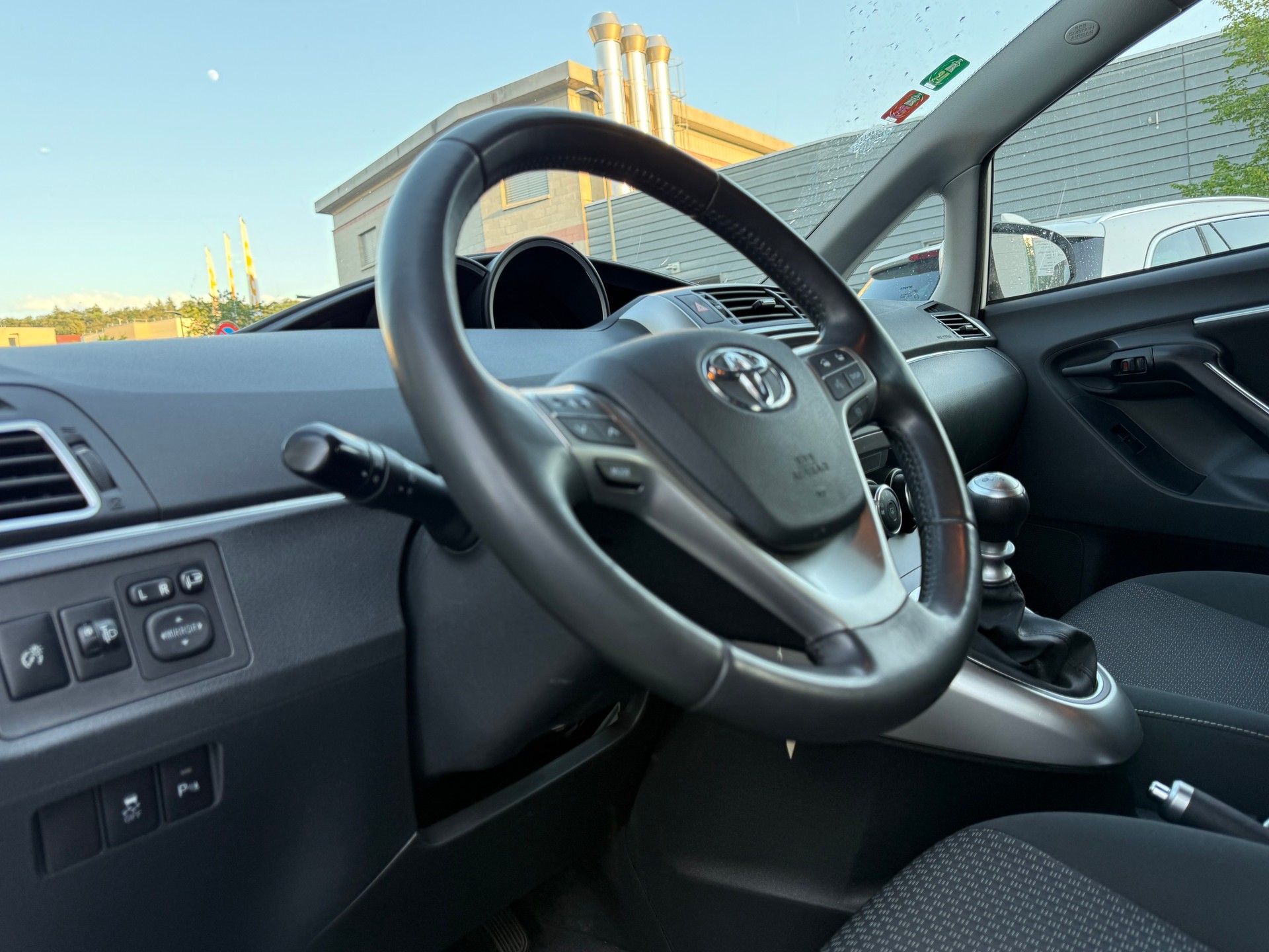 TOYOTA Verso 1.8 Sol-image-7