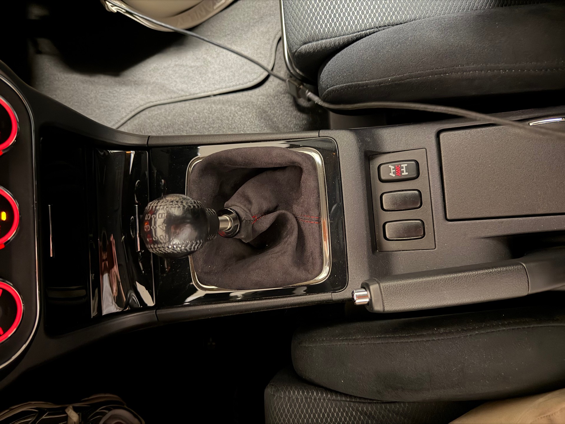MITSUBISHI 2.0 T MIVEC EVO Final Edition-image-5