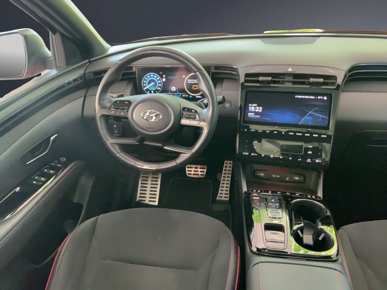 HYUNDAI Tucson 1.6HEV NLi LUX 4WD-image-9
