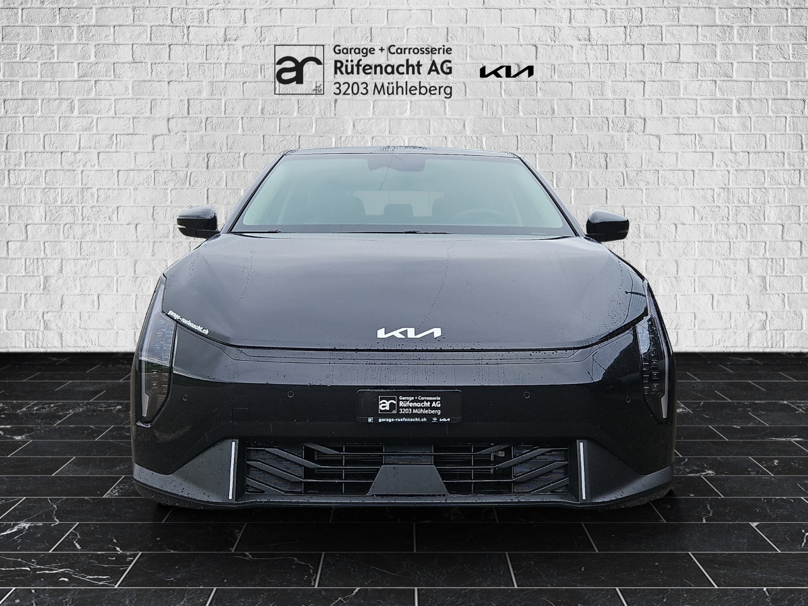 KIA EV4 81 kWh Earth+-showroom-element-2