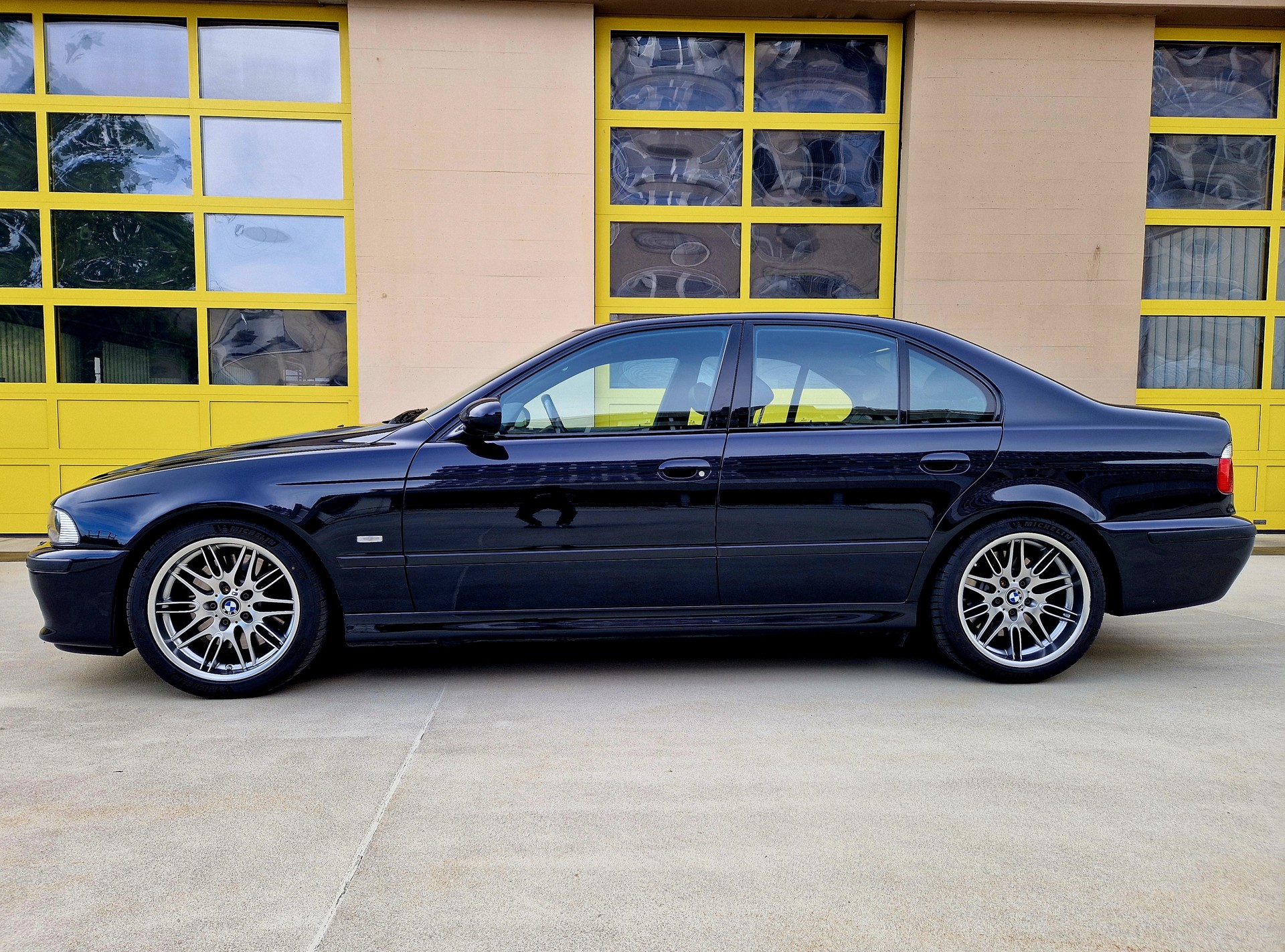 BMW M5 E39 Facelift-image-2