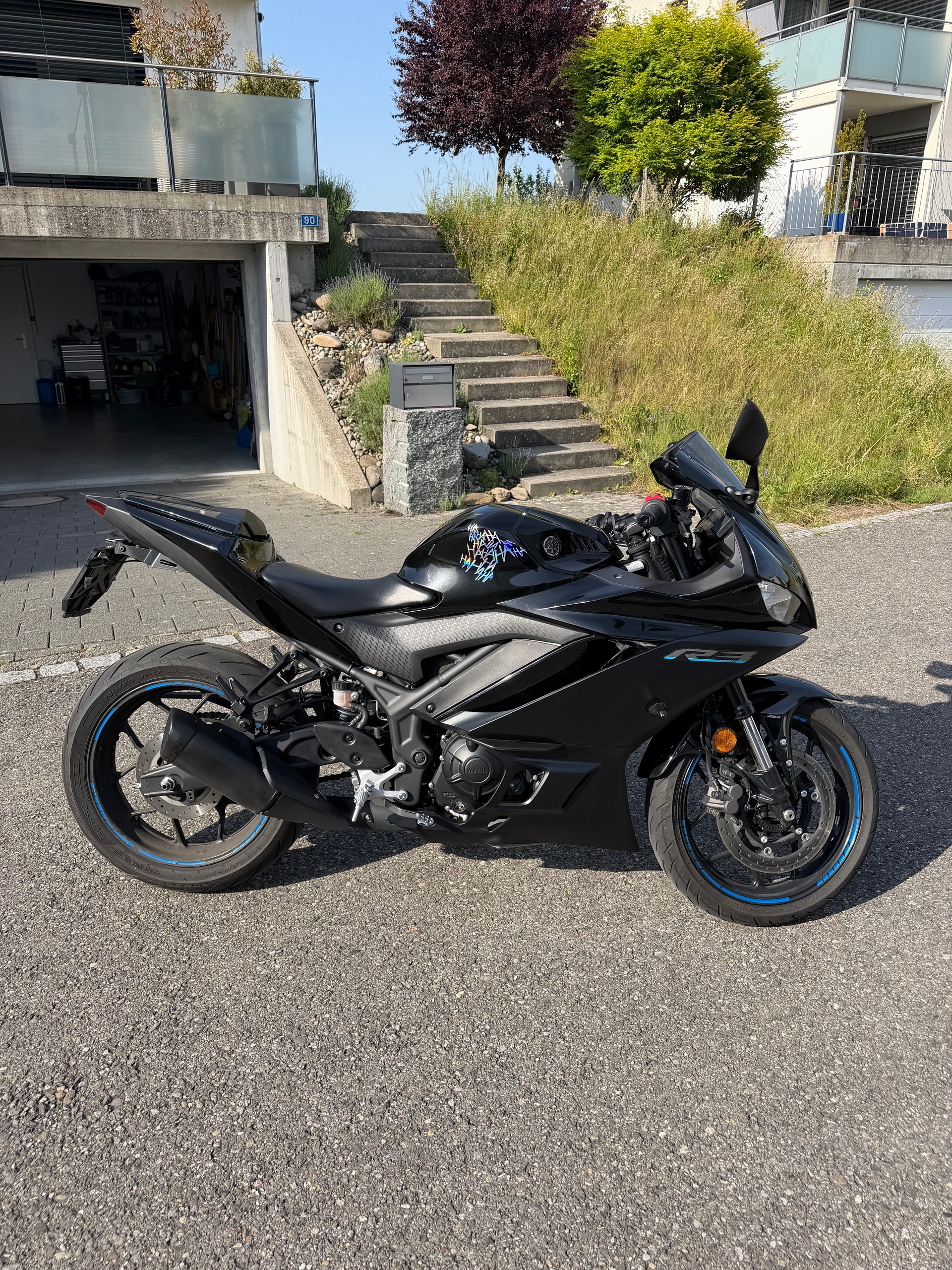 YAMAHA YZF-R3-image-0