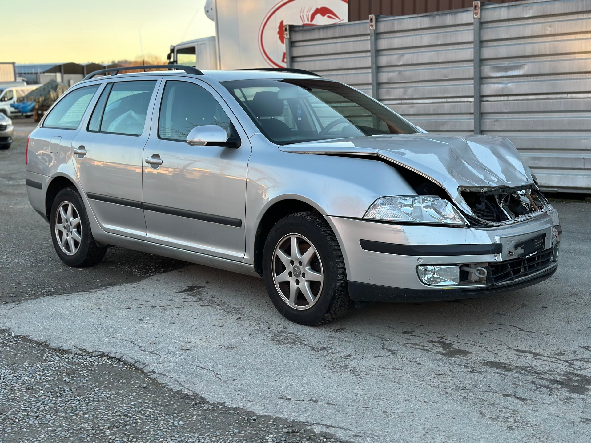 SKODA Octavia 2.0 FSI Elegance