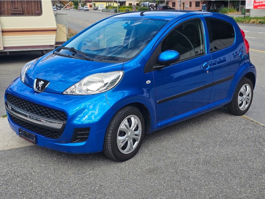 PEUGEOT 107 1.0 Trendy BMP5-image-1