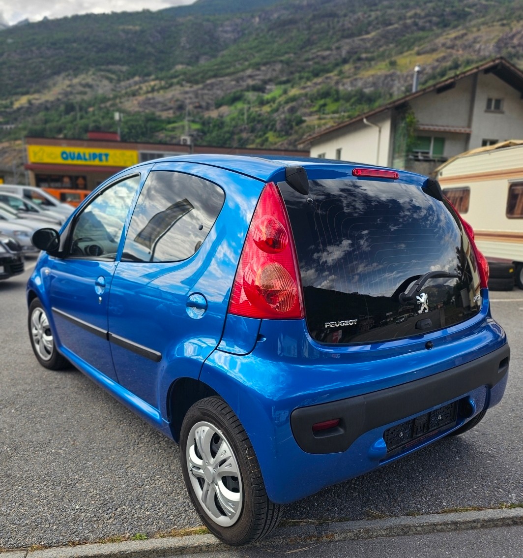 PEUGEOT 107 1.0 Trendy BMP5-image-5