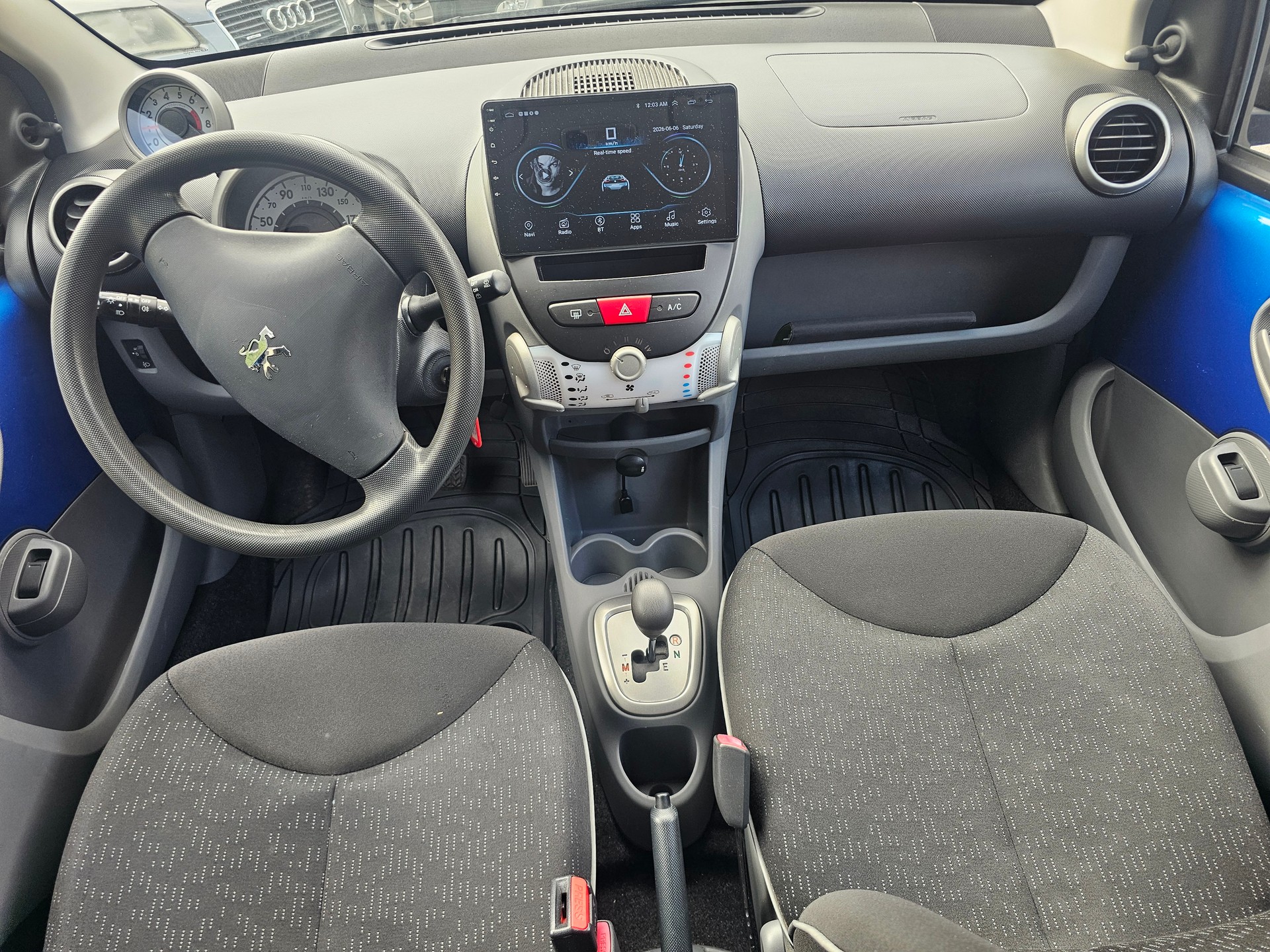 PEUGEOT 107 1.0 Trendy BMP5-image-9