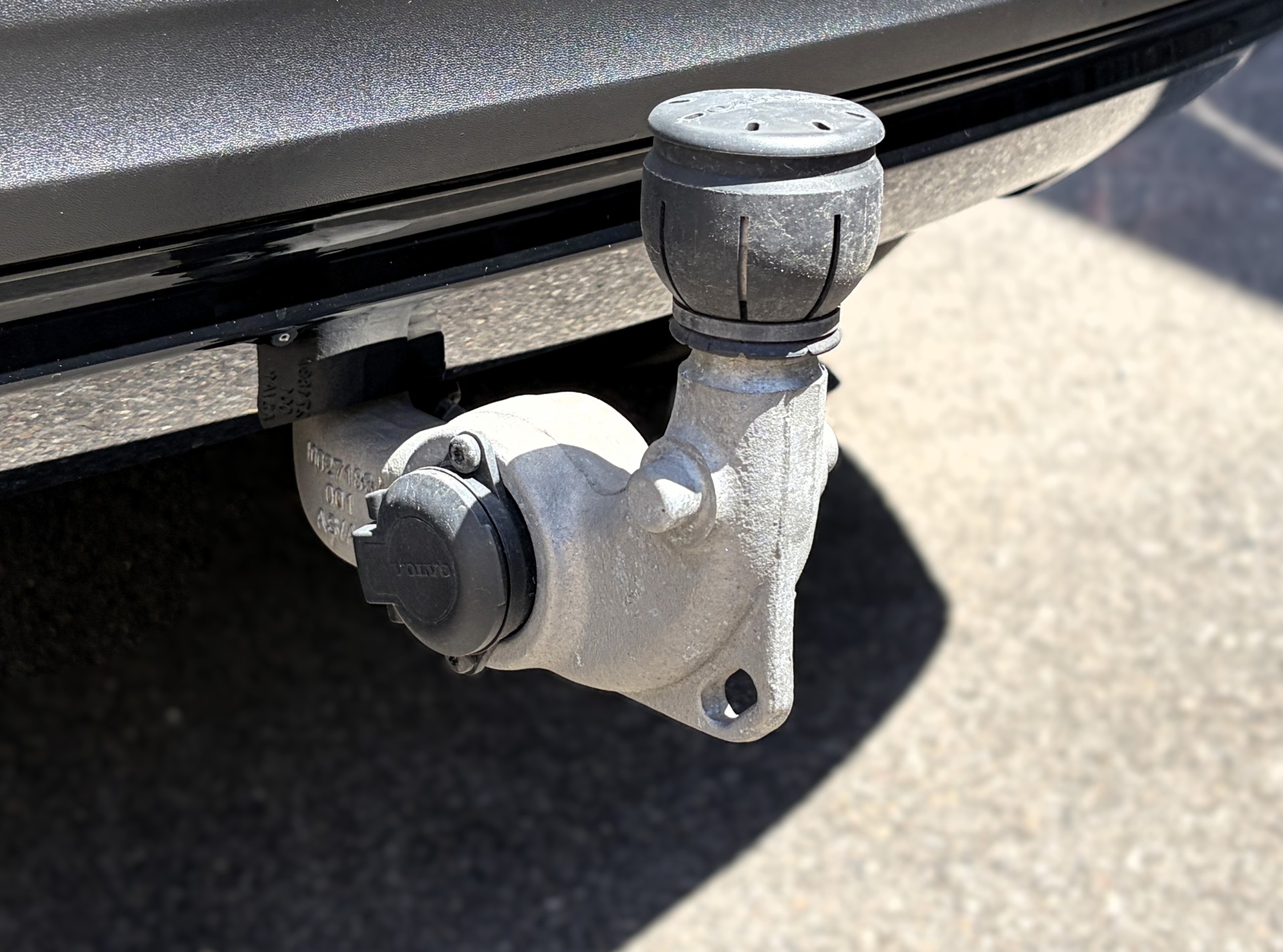 VOLVO 1.5 T5 TwE PHEV R-Design DCT-image-17