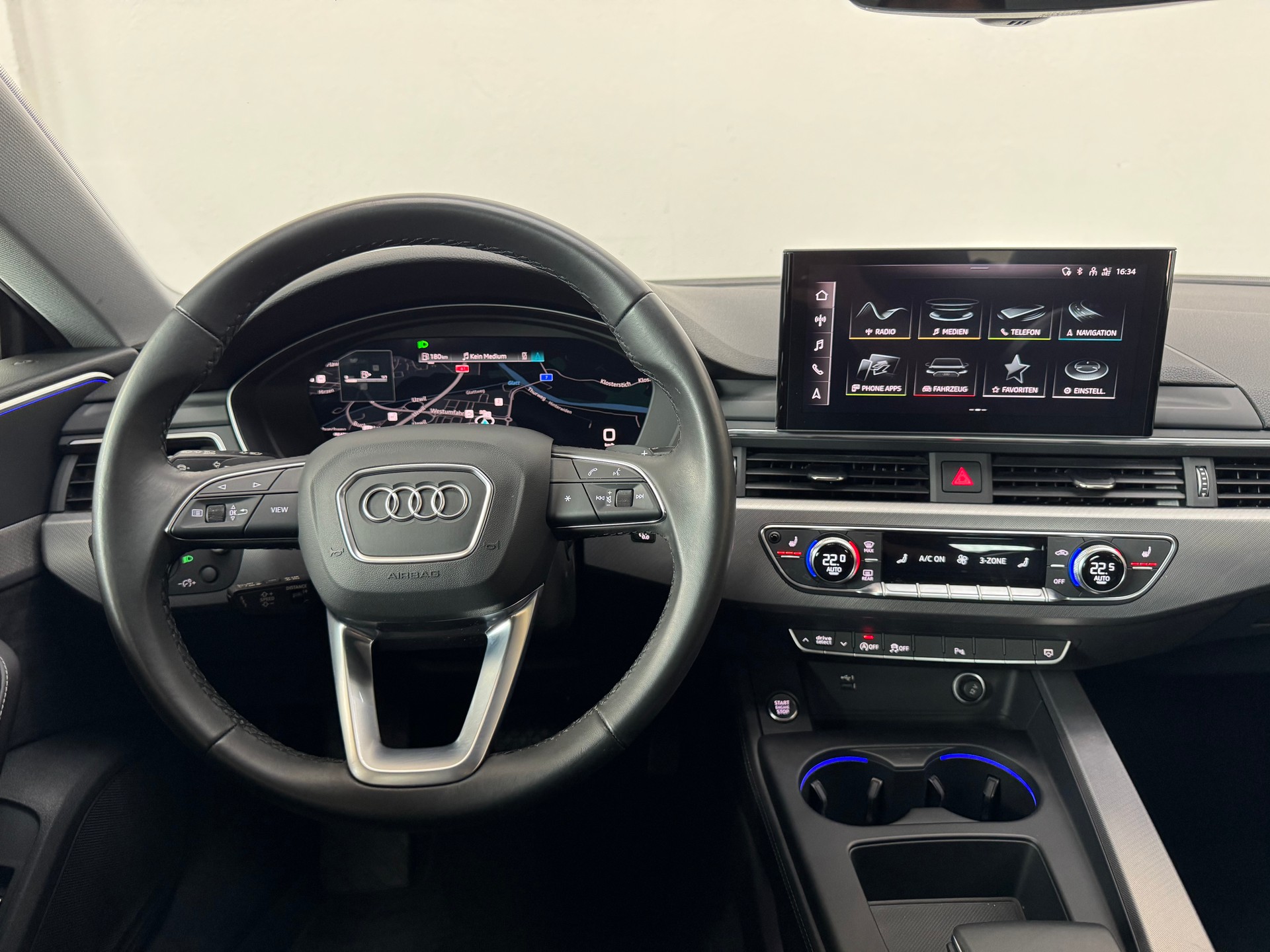 AUDI A5 Sportback 45 TFSI S-Line S-tronic quattro-image-16
