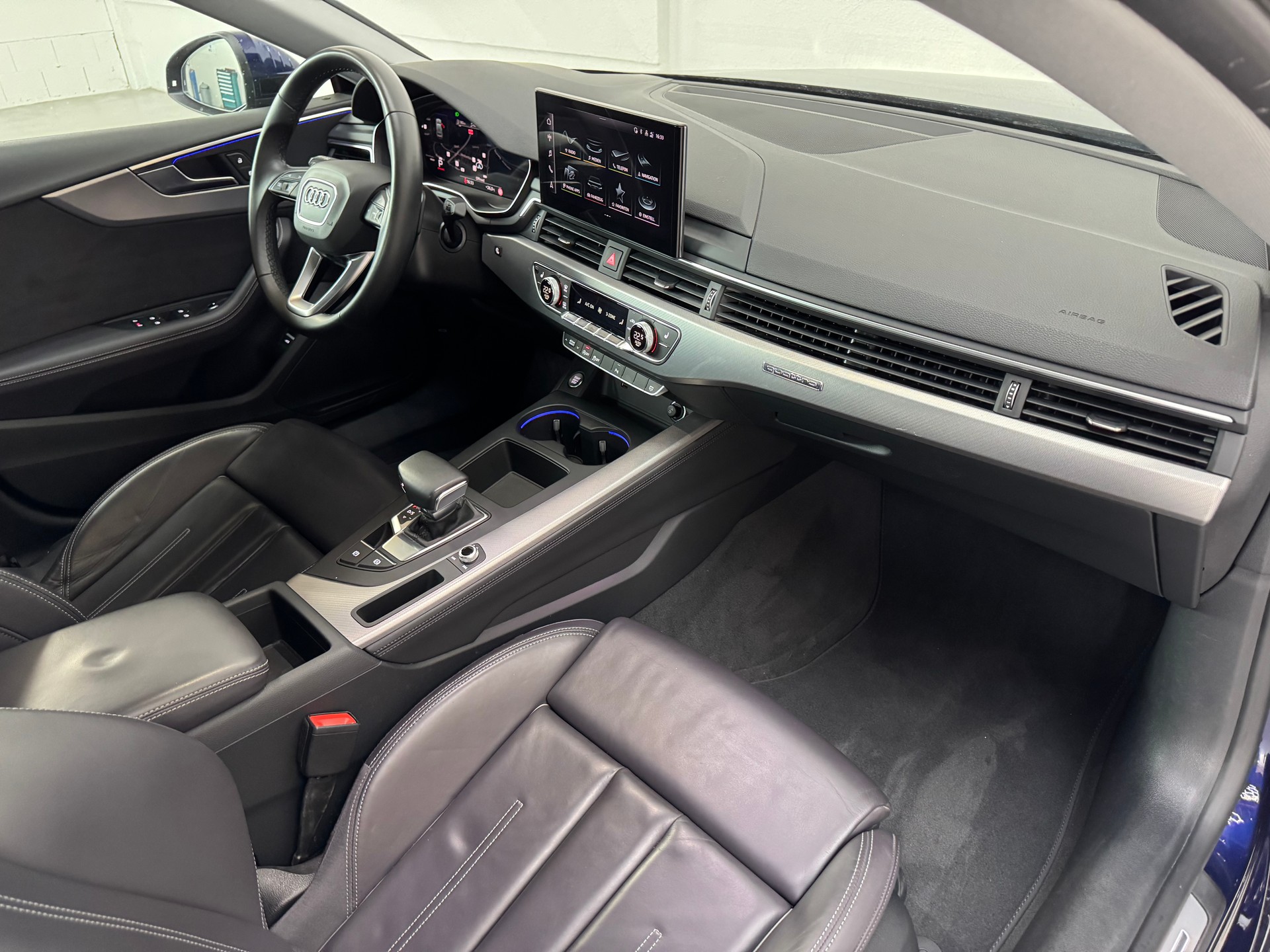AUDI A5 Sportback 45 TFSI S-Line S-tronic quattro-image-11