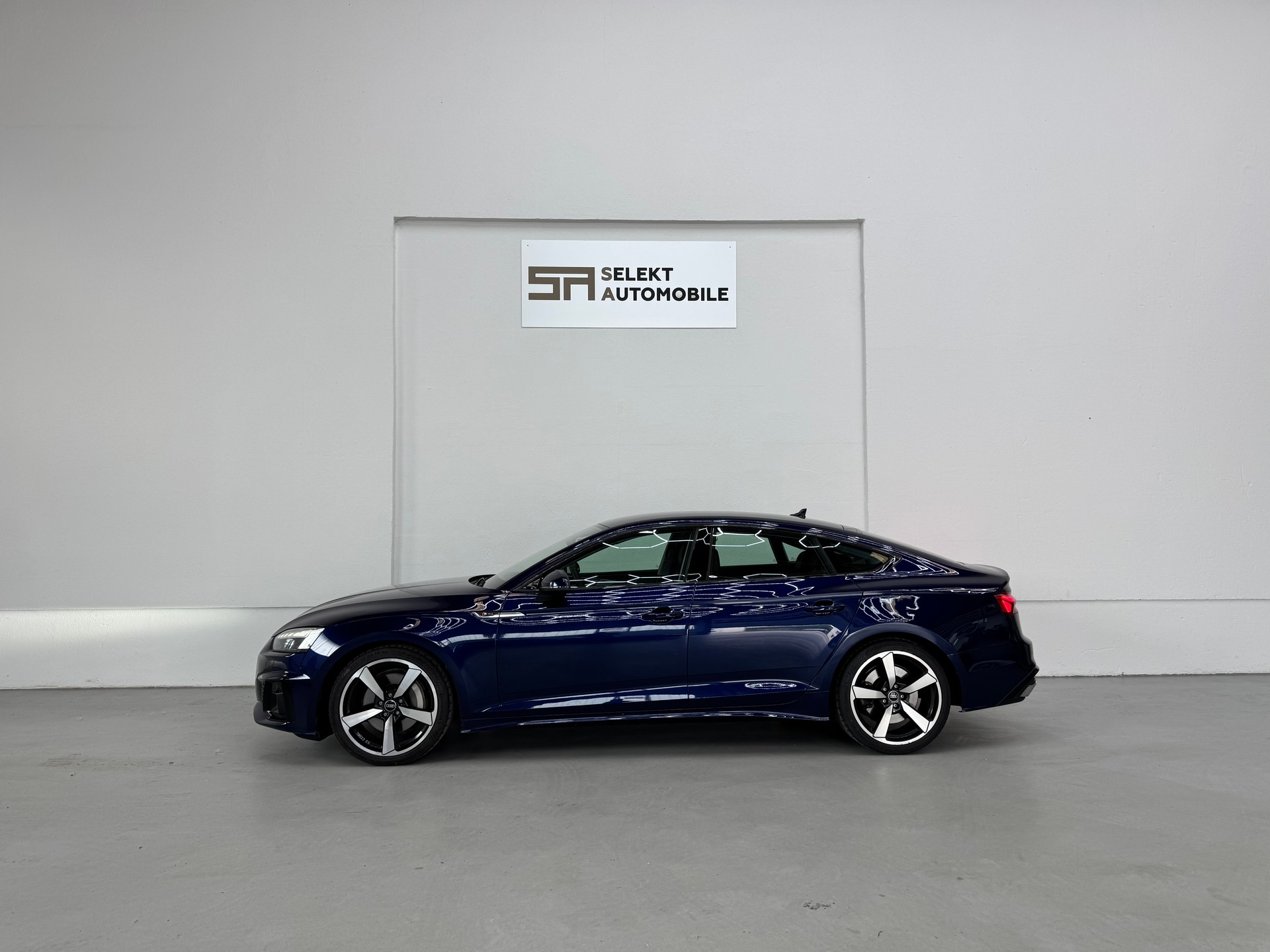 AUDI A5 Sportback 45 TFSI S-Line S-tronic quattro-showroom-element-3