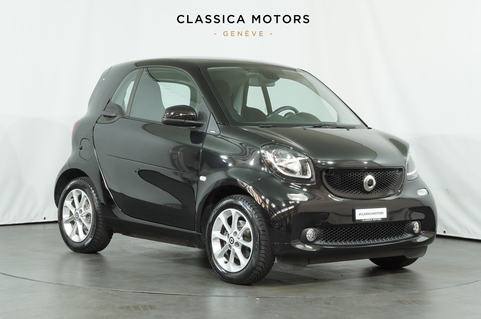 SMART fortwo passion twinmatic-showroom-element-1