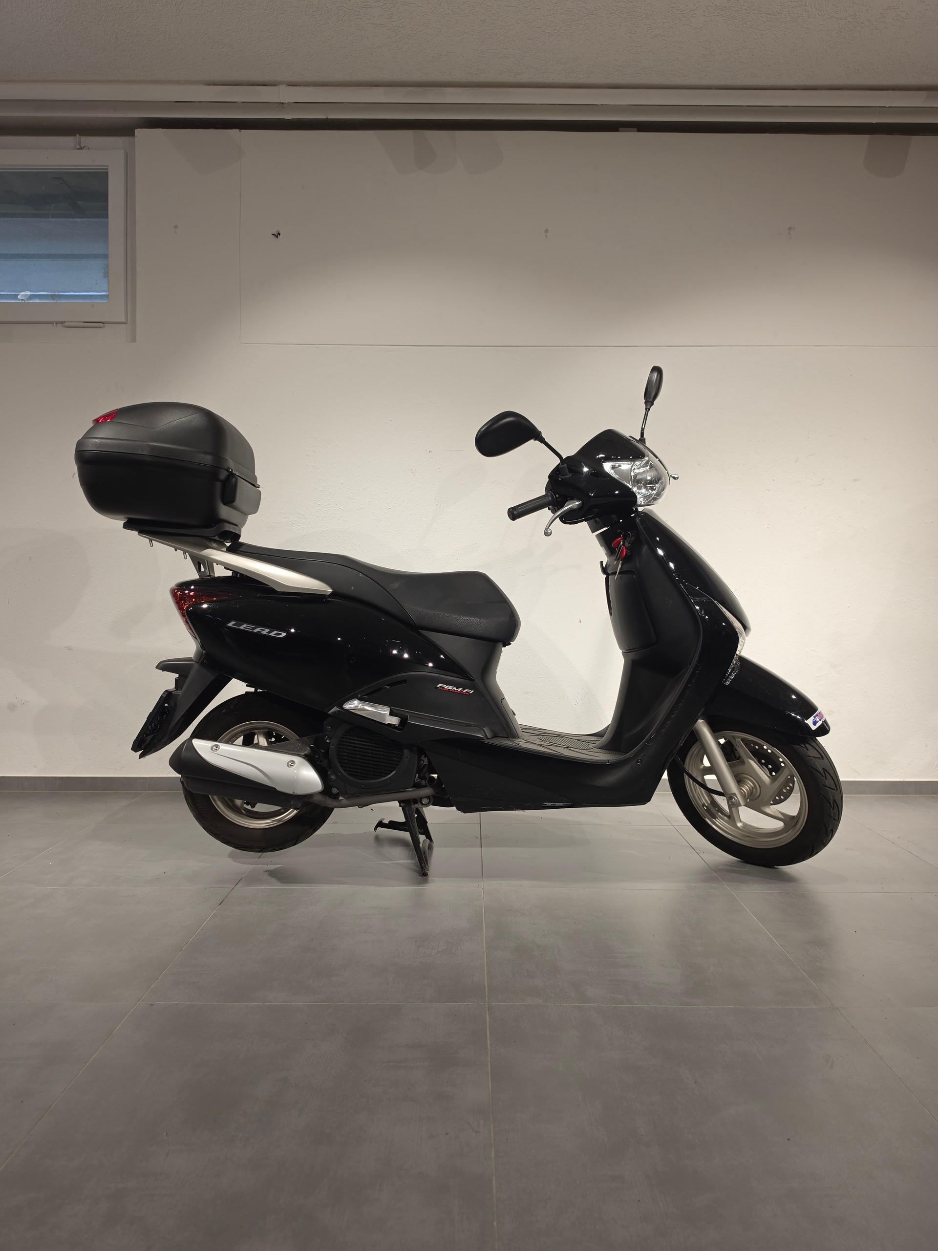 HONDA Lead 110-image-0