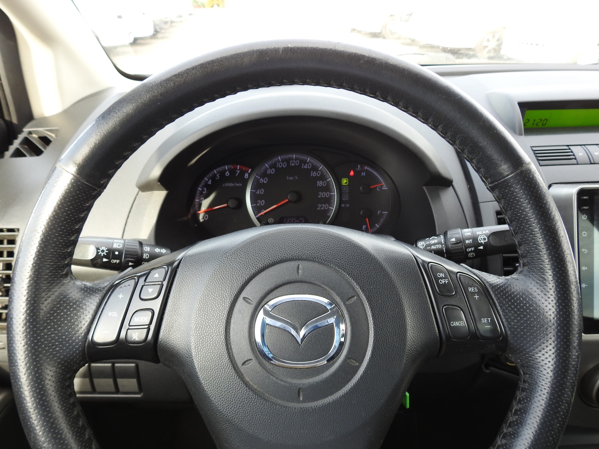 MAZDA 5 2.0 16V Sport Activematic-image-26