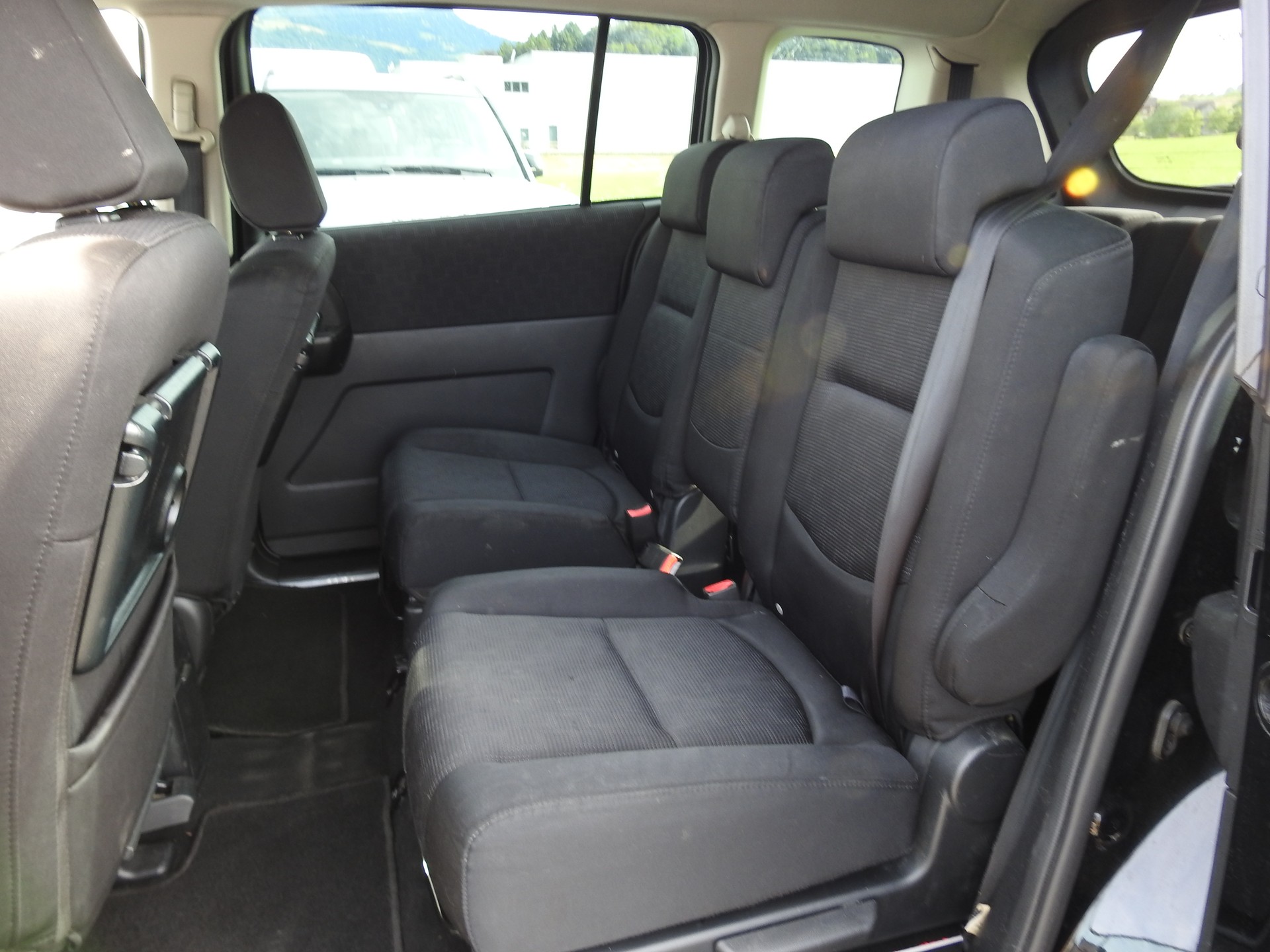MAZDA 5 2.0 16V Sport Activematic-image-13