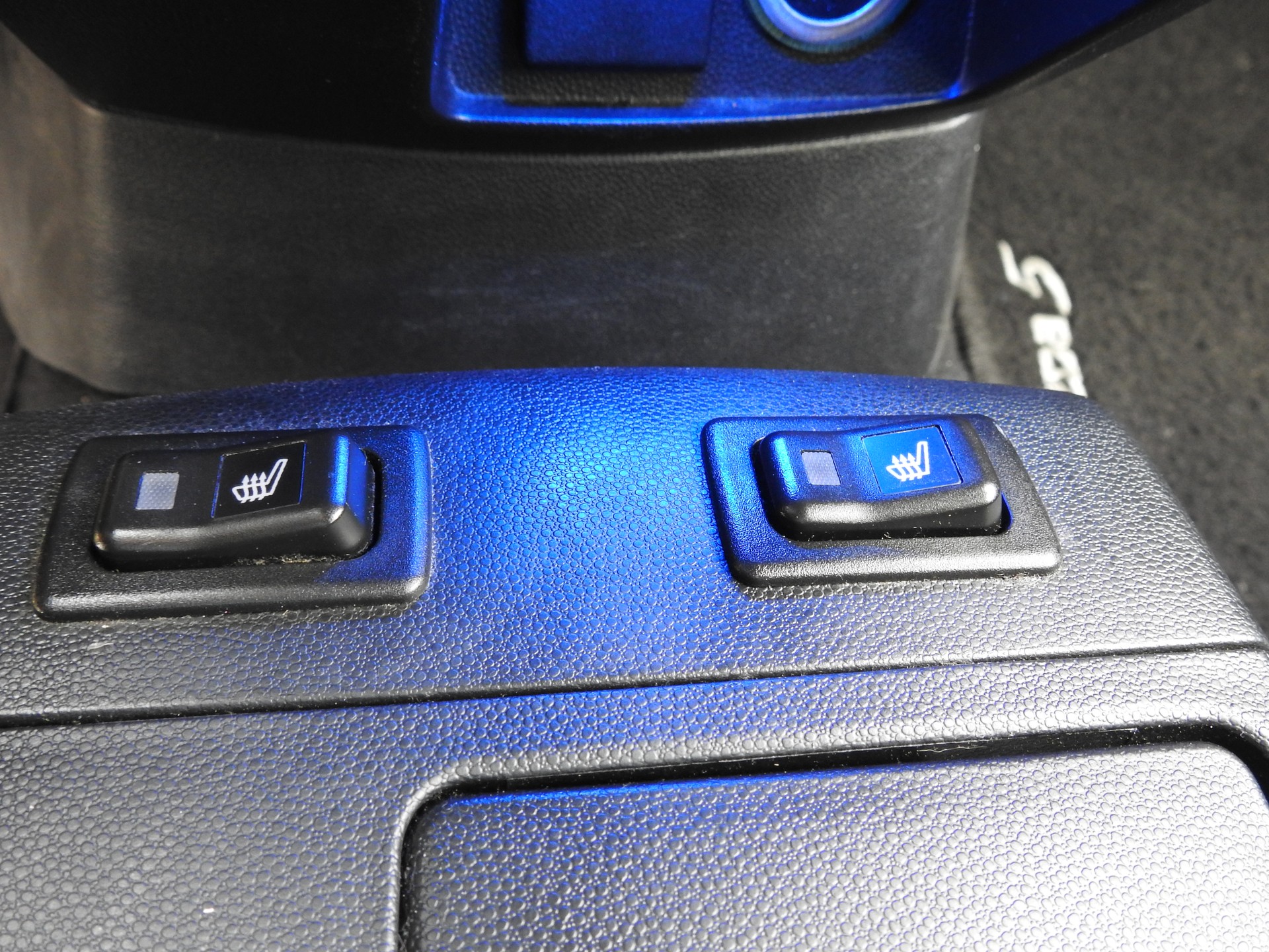 MAZDA 5 2.0 16V Sport Activematic-image-27
