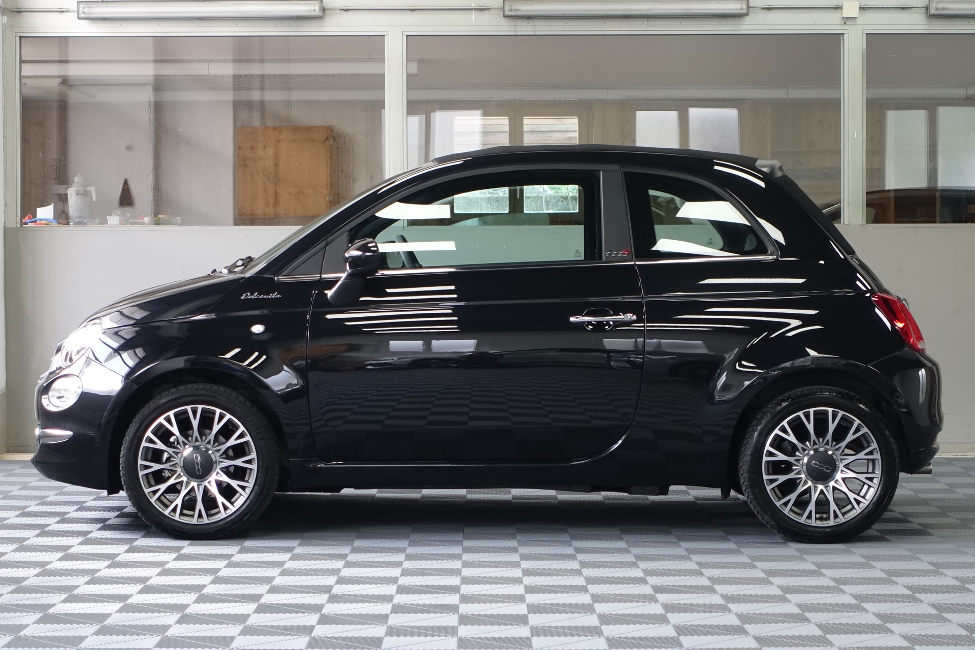 FIAT 500 1.0 Hybrid Dolcevita-showroom-element-3