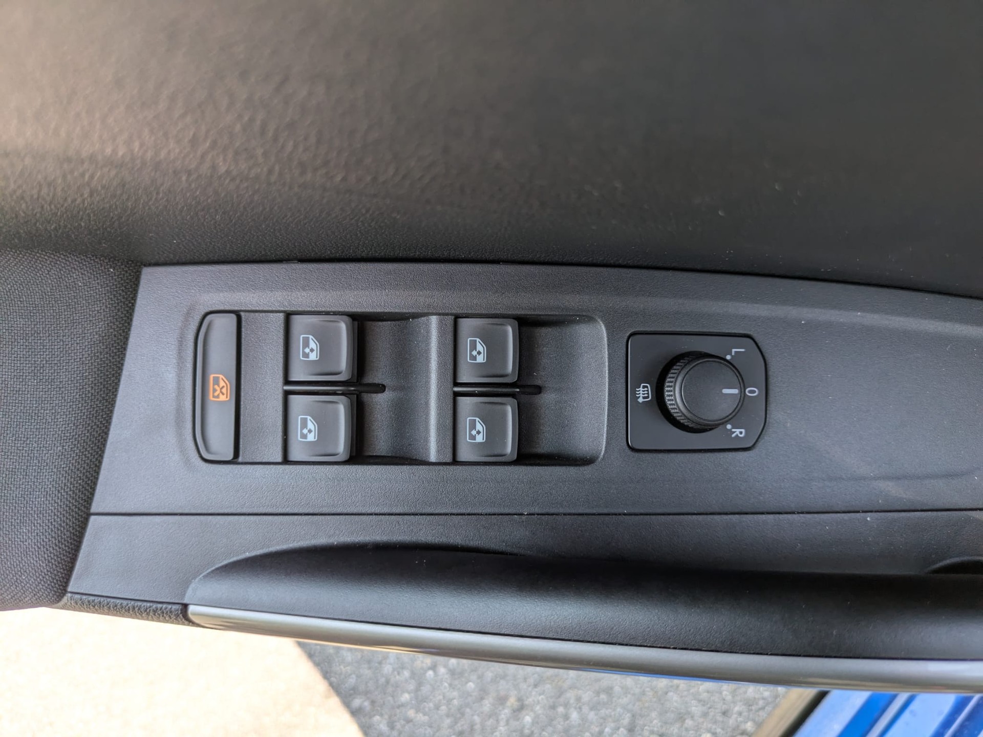 SKODA Fabia 1.0 TSI Monte Carlo DSG-image-26
