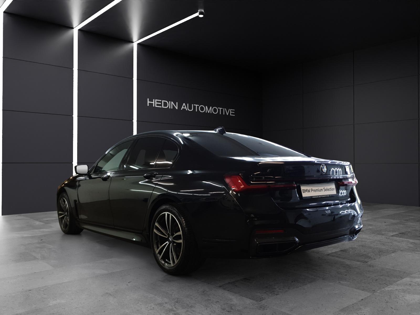 BMW 730d M SPORTPAKET-showroom-element-2