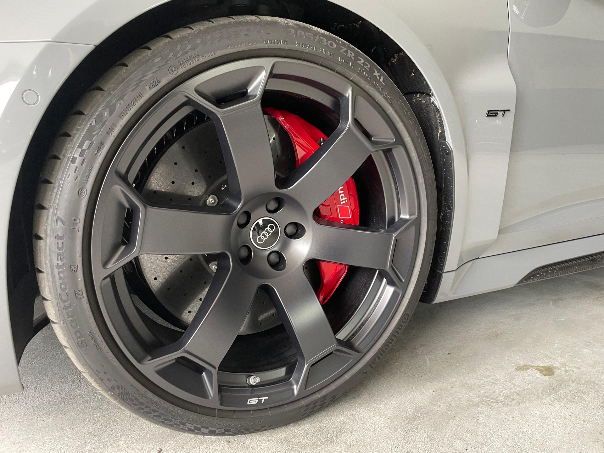 AUDI RS6 GT Avant 4.0 TFSI V8 Performance quattro Sondermodell "1 of 660"-showroom-element-3