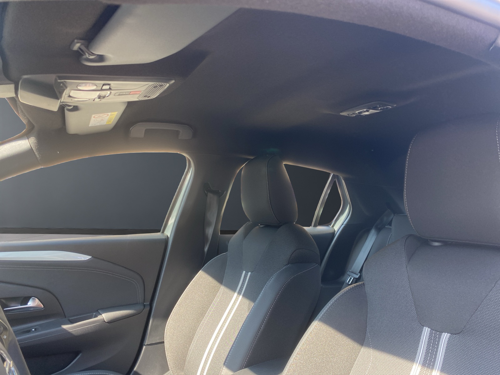 OPEL Corsa 1.2 T Hybrid Viva-image-16