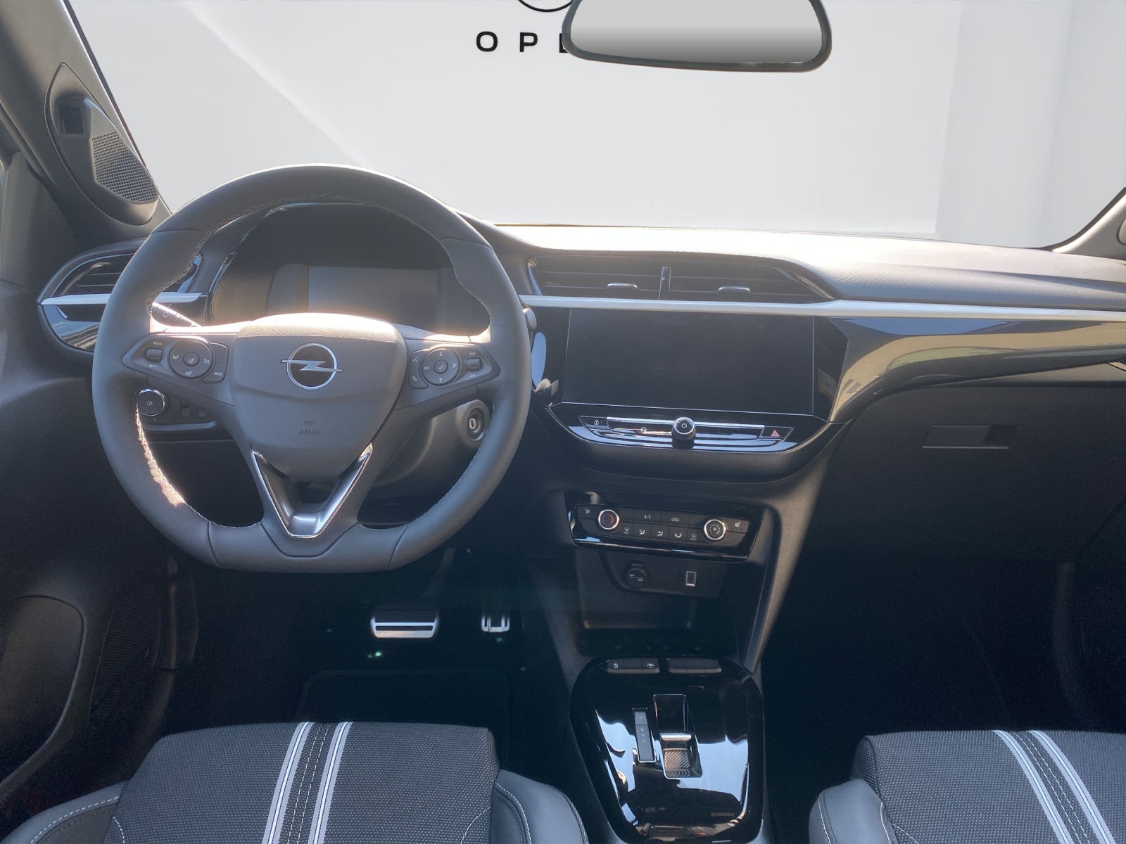 OPEL Corsa 1.2 T Hybrid Viva-image-12