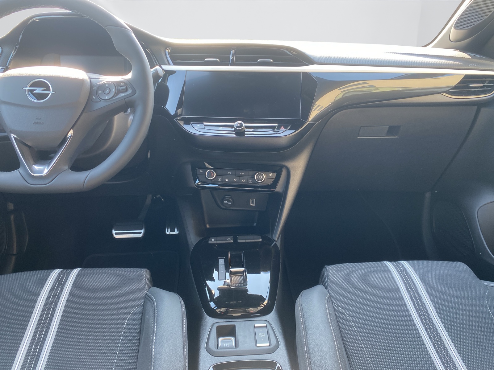 OPEL Corsa 1.2 T Hybrid Viva-image-13