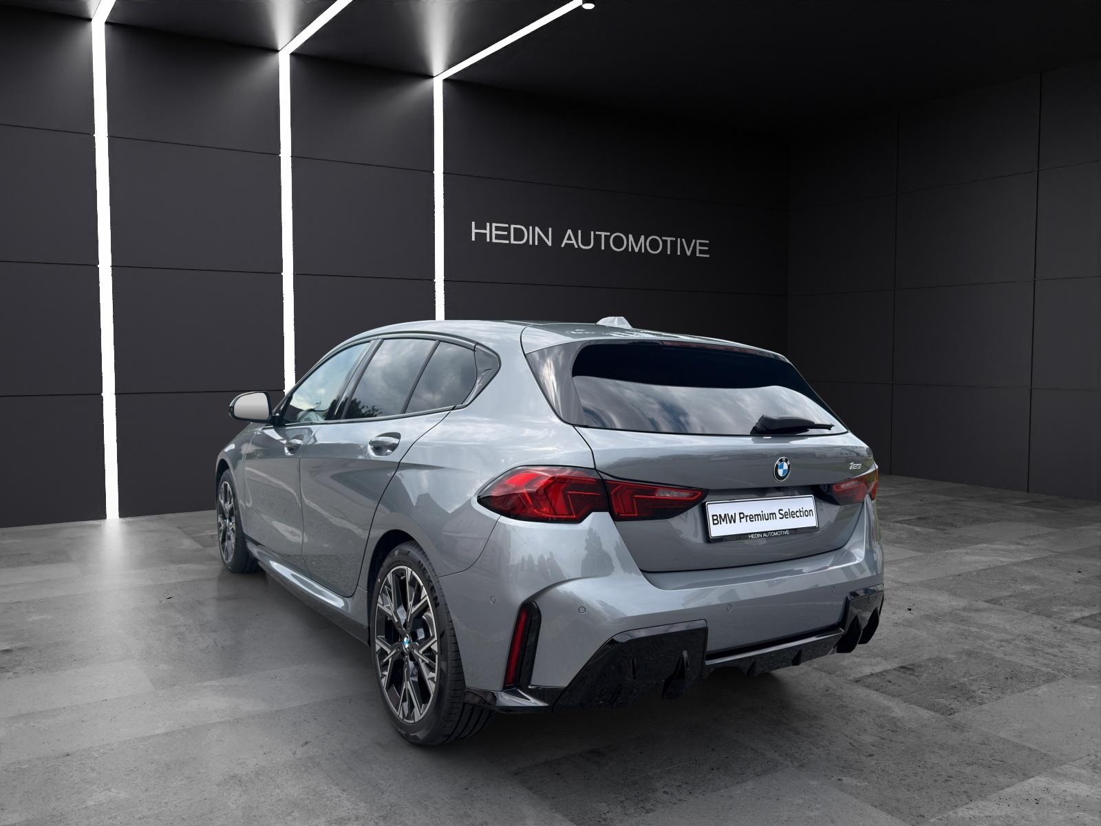 BMW 123 xDrive-showroom-element-3