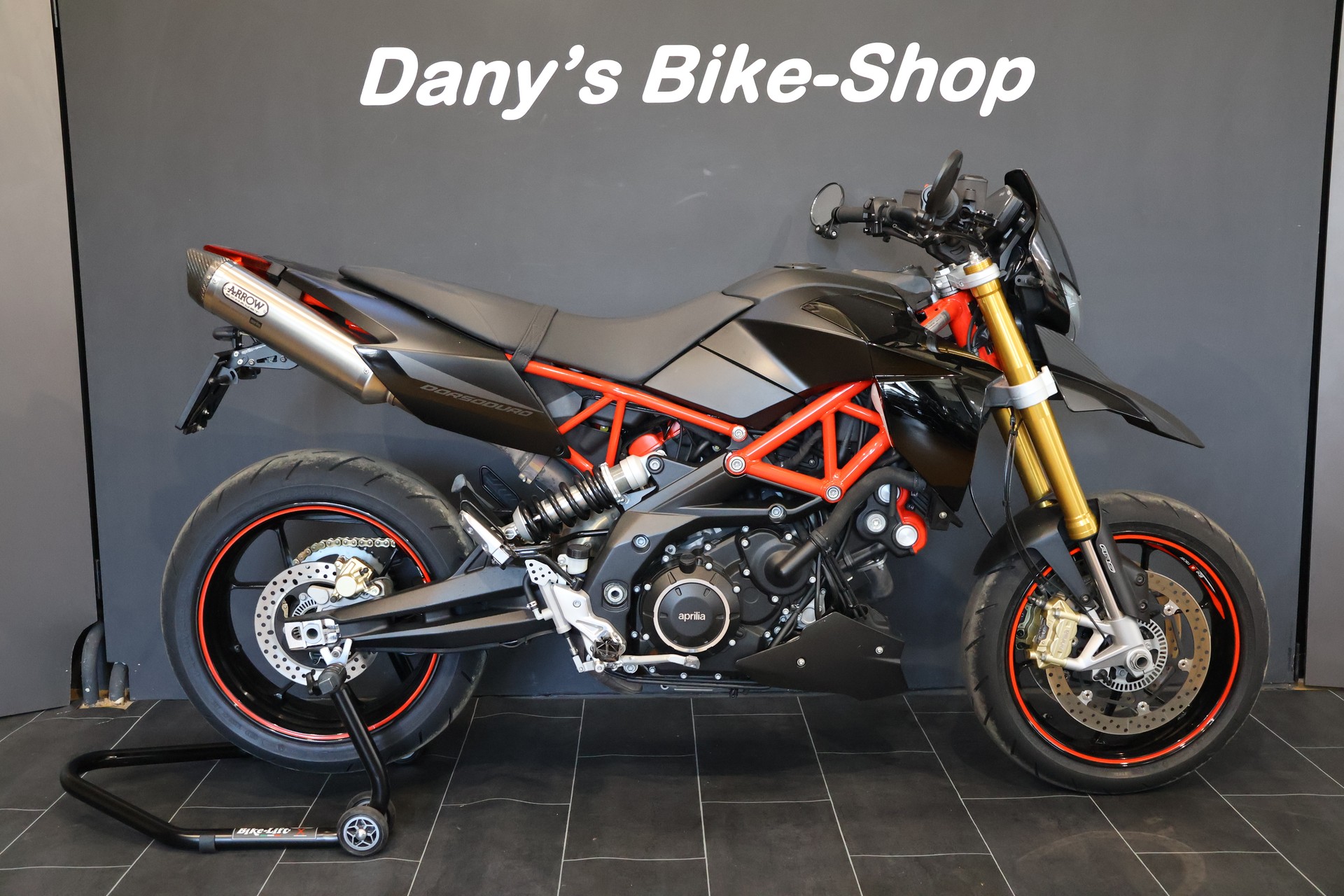 APRILIA Dorsoduro SMV 900 ABS (35kw)-showroom-element-2