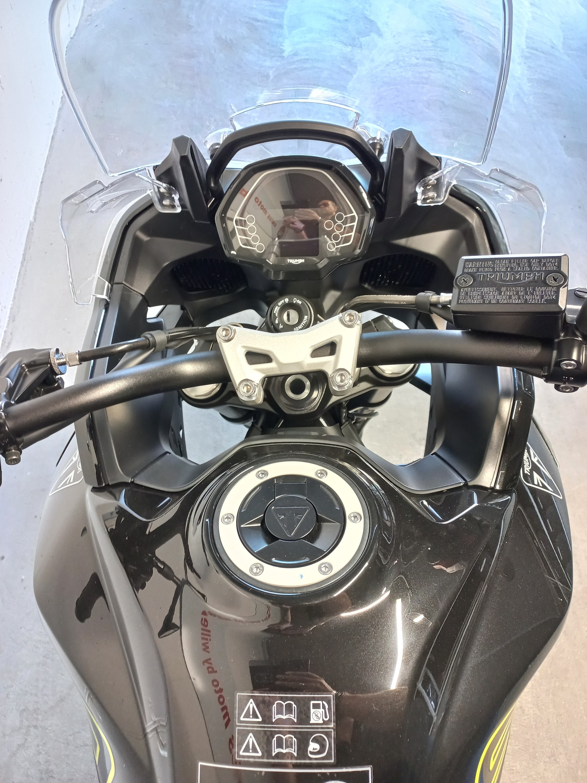 TRIUMPH Tiger Sport 800 tour-showroom-element-3