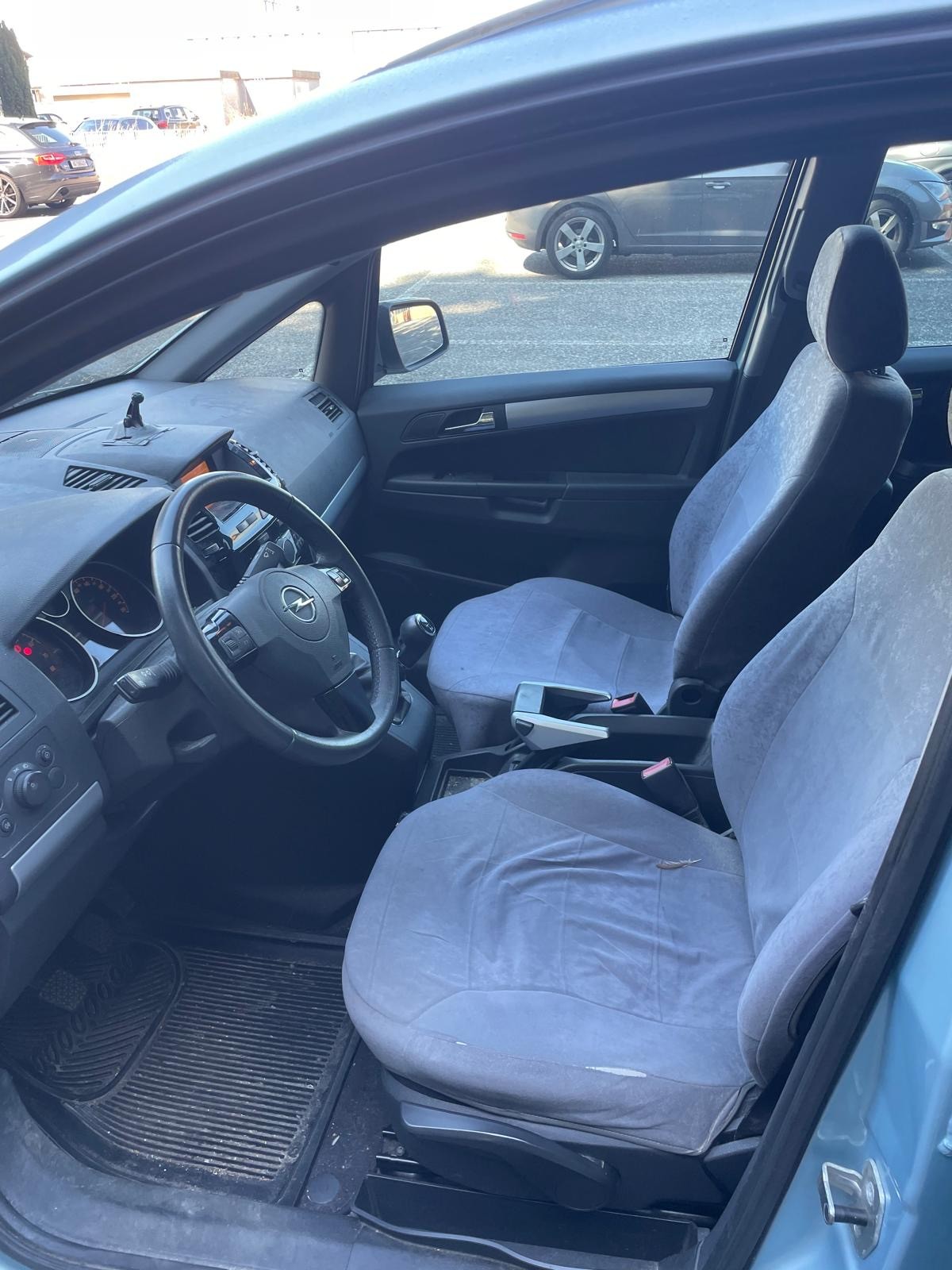 OPEL Zafira 1.8i 16V Cosmo-image-7