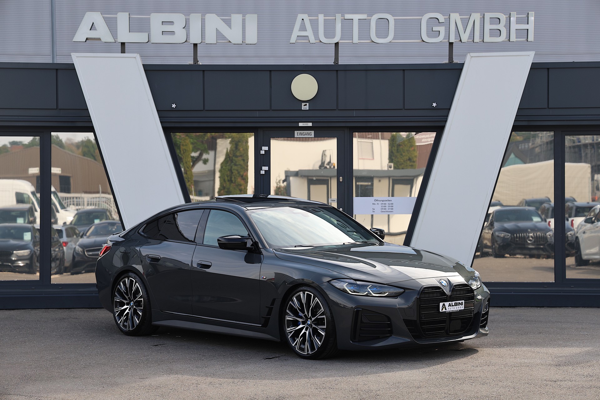 BMW M440i xDrive Gran Coupé-showroom-element-1