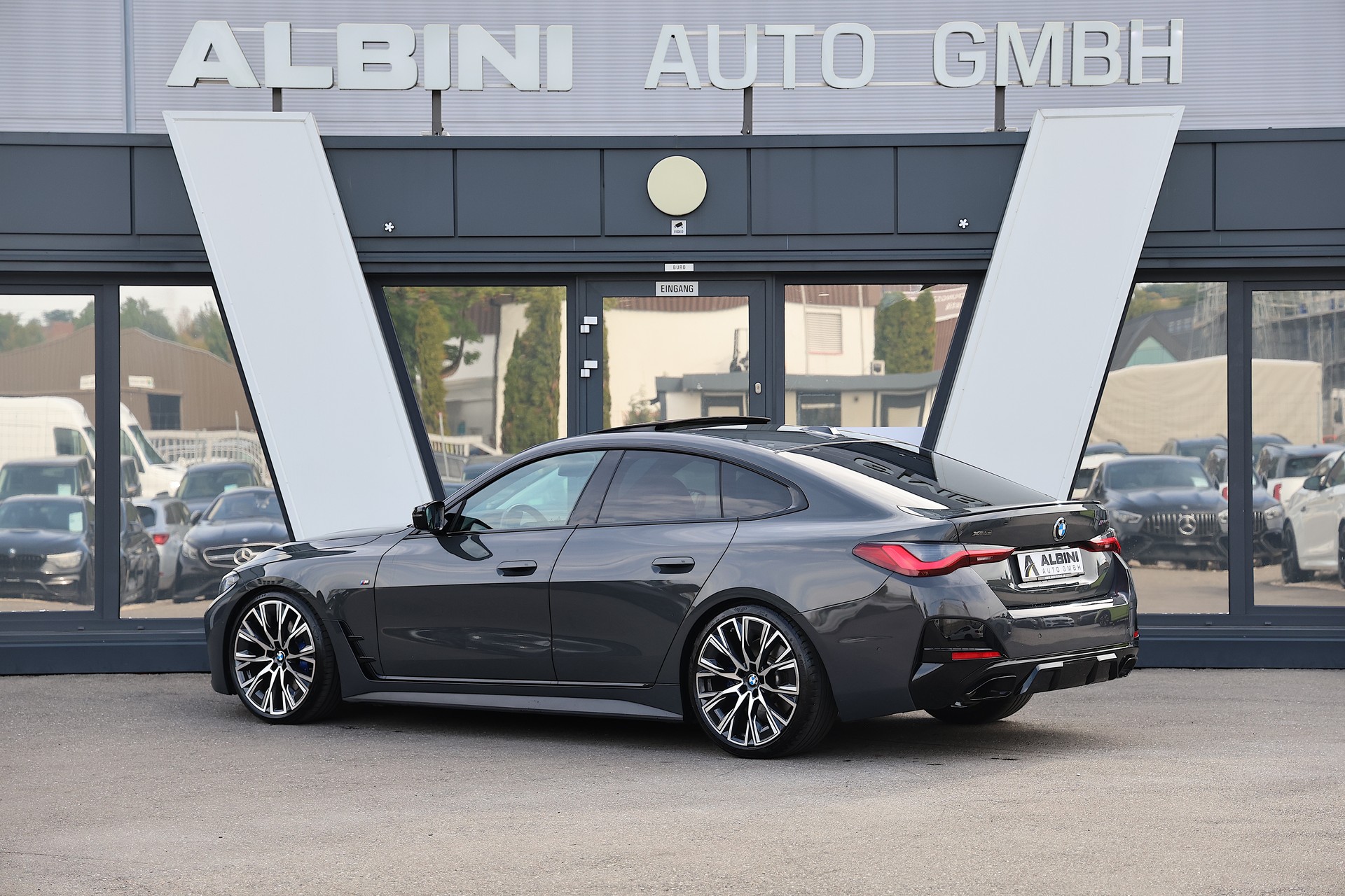 BMW M440i xDrive Gran Coupé-showroom-element-3