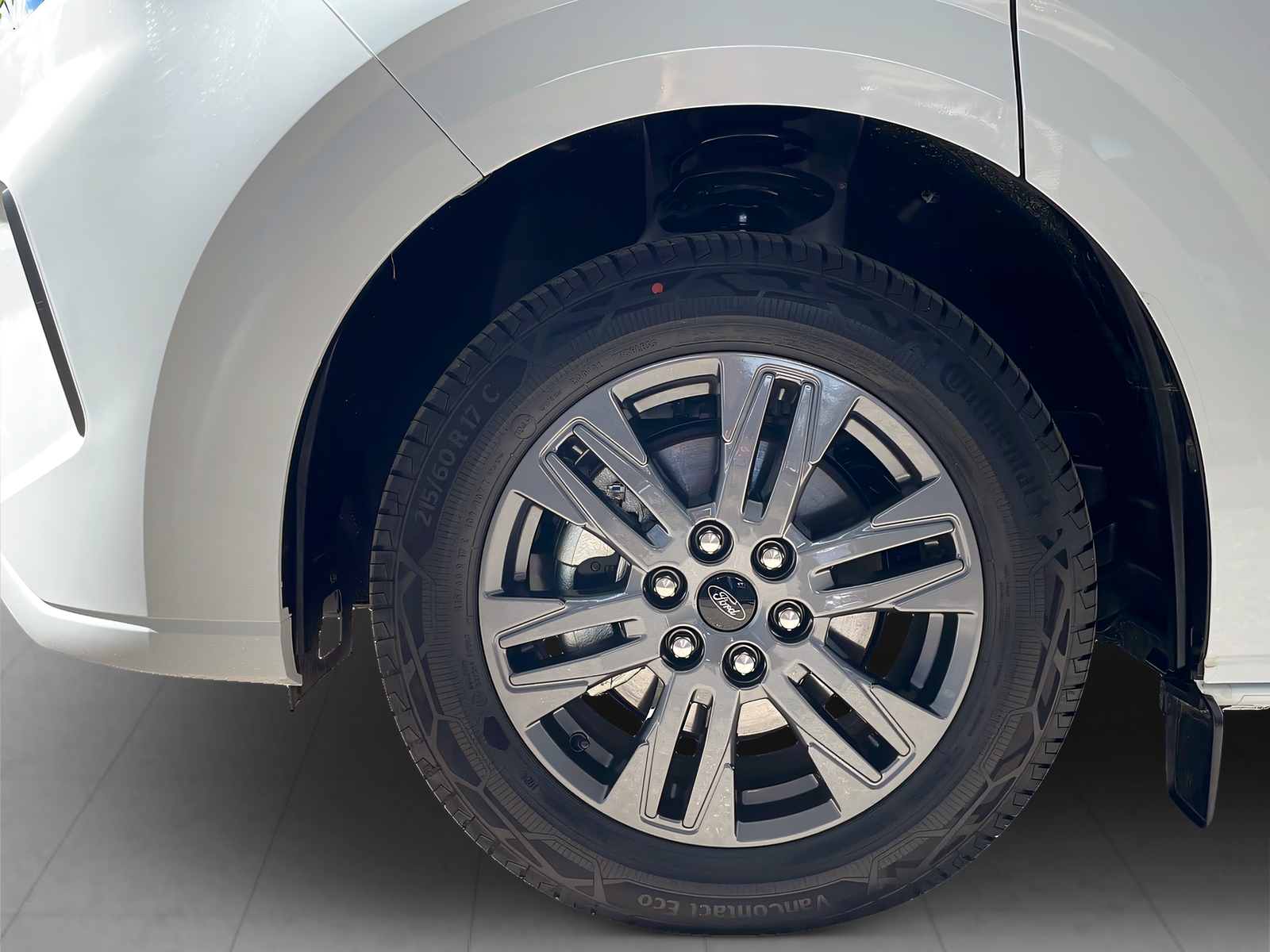 FORD Transit C Nugget 320 L1 2.0 EcoBlue 150 Titanium-image-14