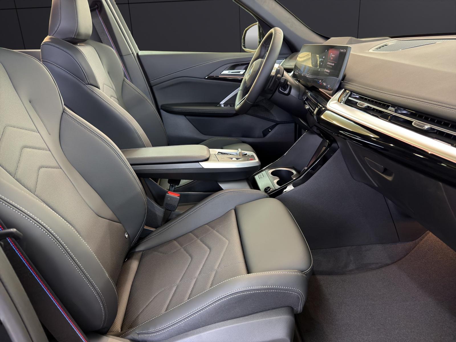 BMW X1 23d xDrive-image-14