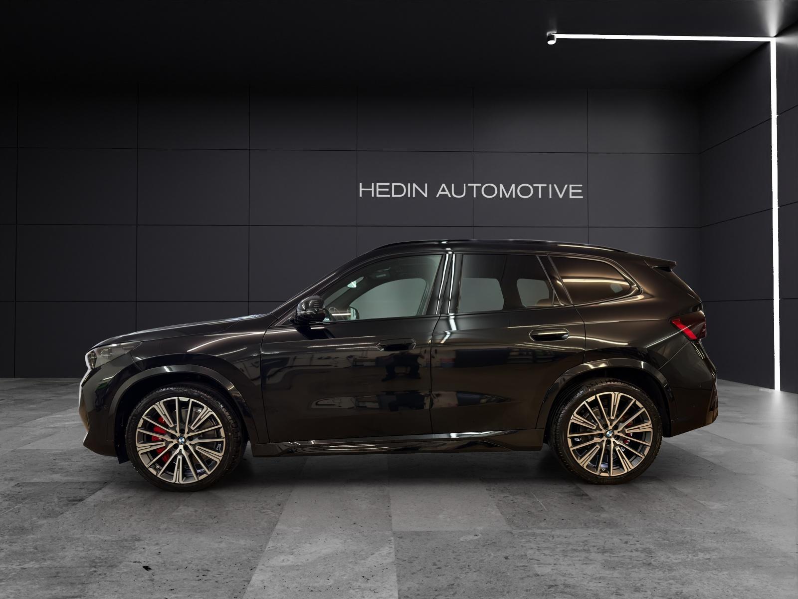 BMW X1 23d xDrive-showroom-element-1