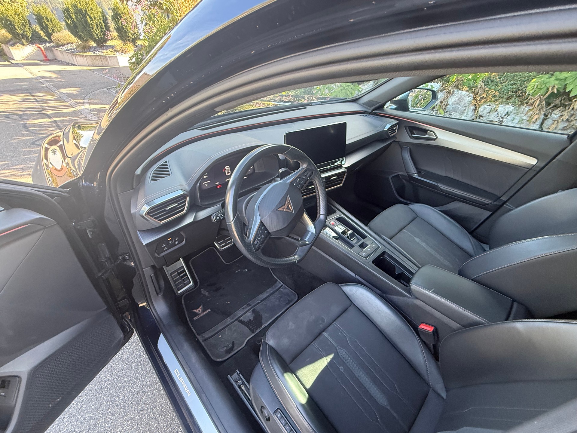 CUPRA Formentor 2.0TSI VZ DSG-image-6