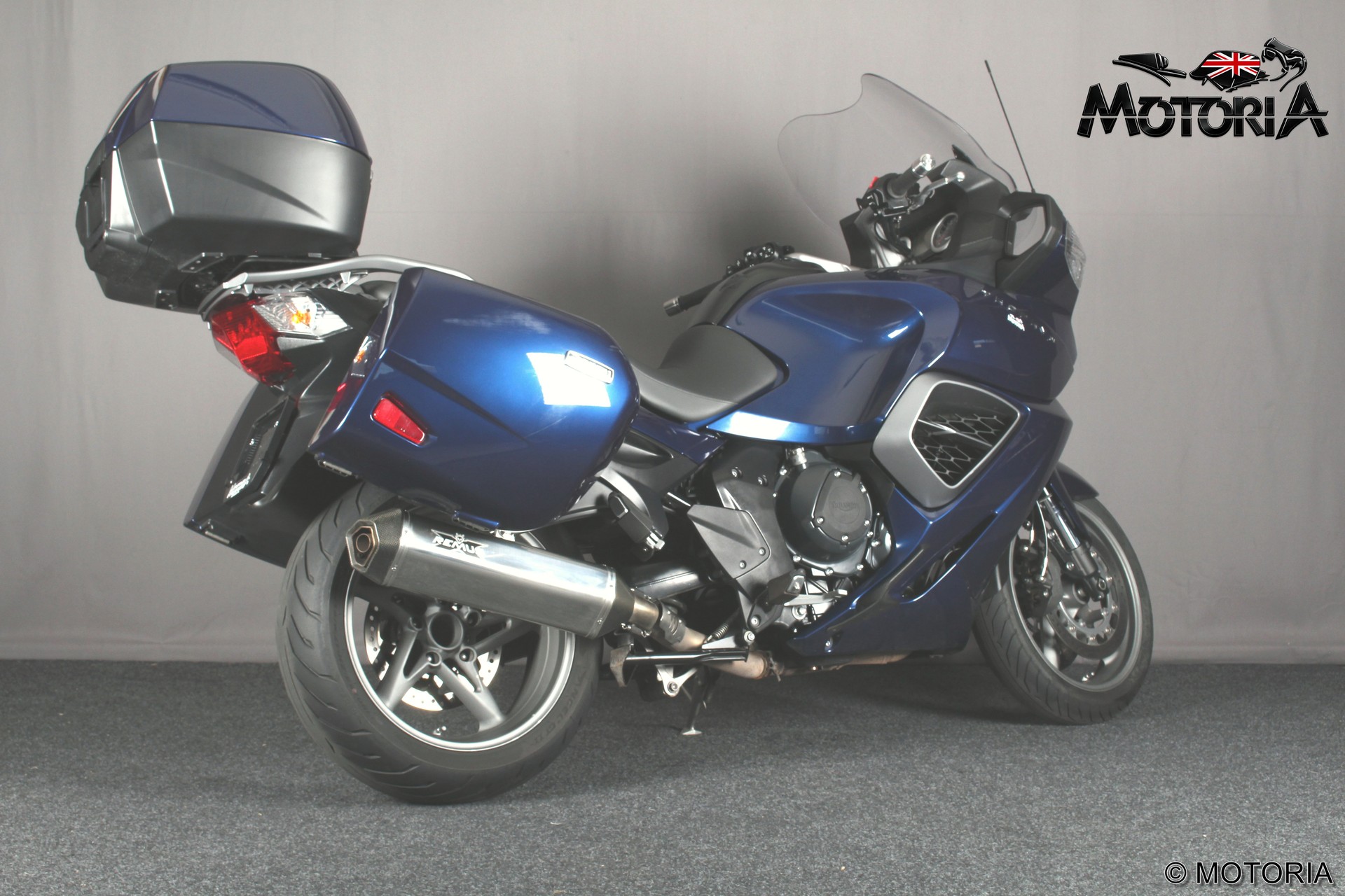 TRIUMPH Trophy 1200 SE ABS-image-2