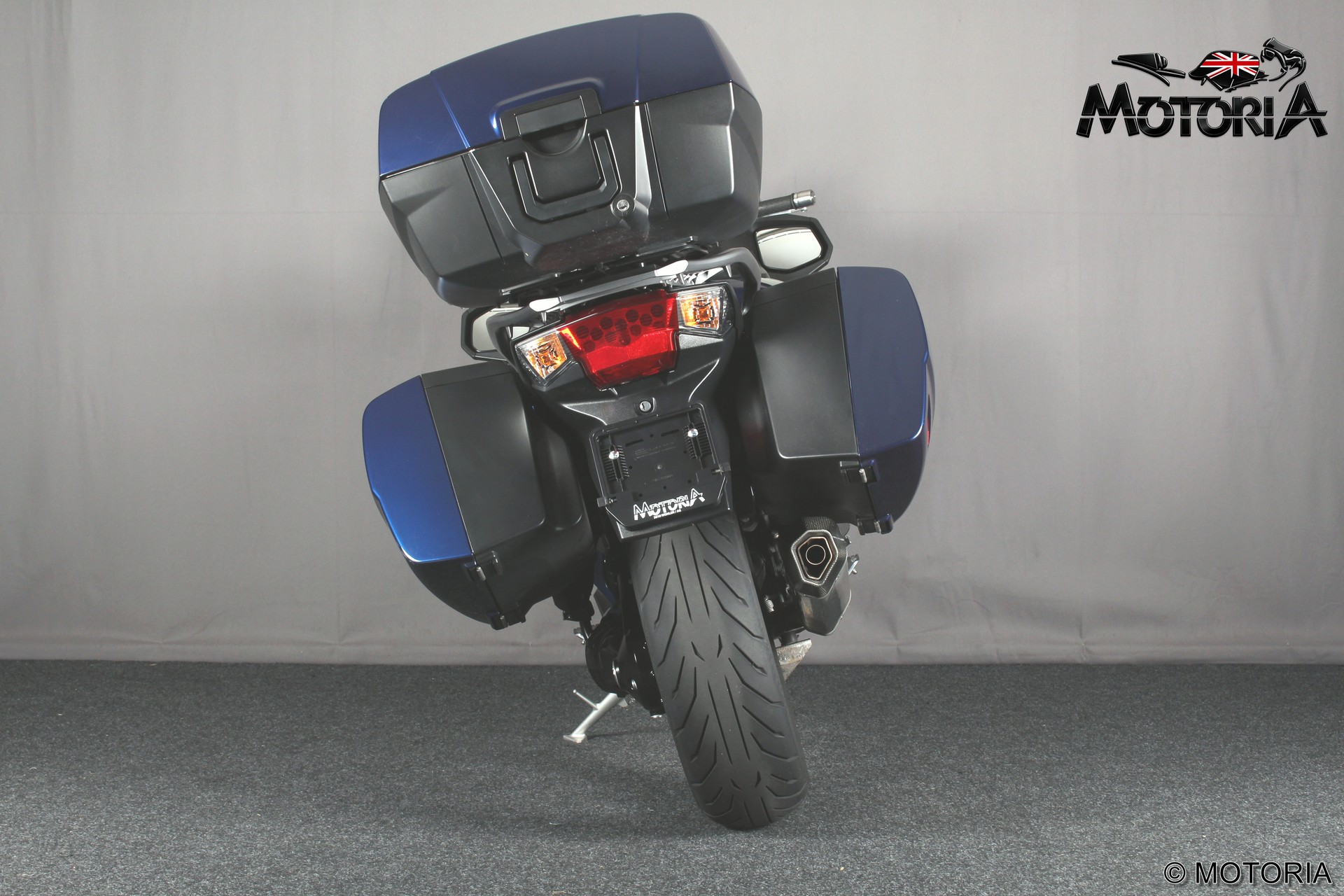 TRIUMPH Trophy 1200 SE ABS-image-3