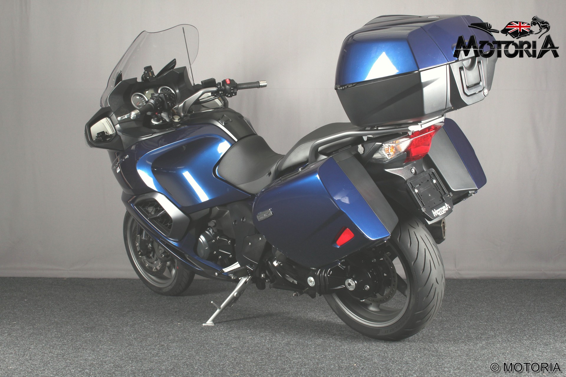 TRIUMPH Trophy 1200 SE ABS-image-4