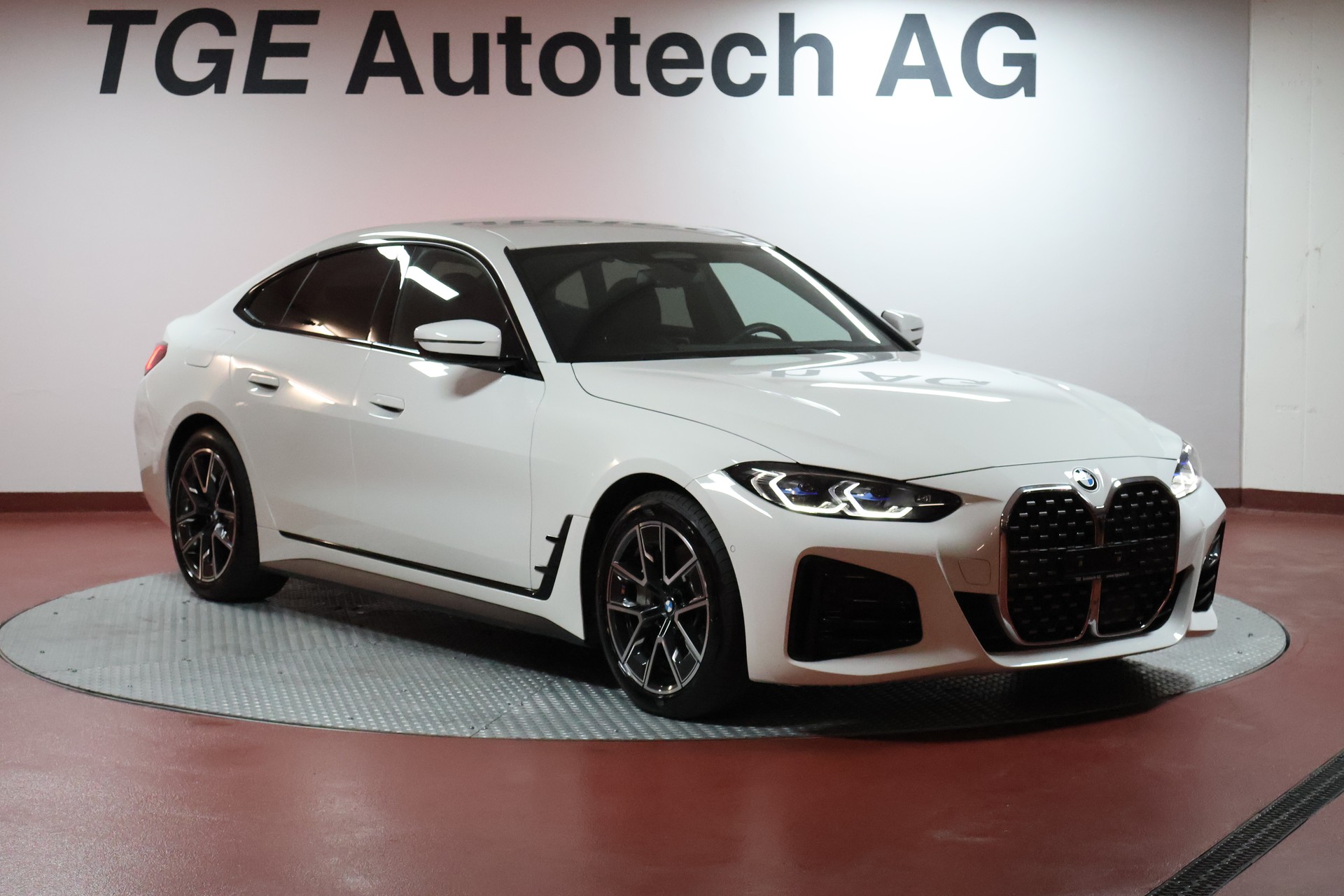 BMW 430d xDrive 48V Gran Coupé M Sport Steptronic-showroom-element-2