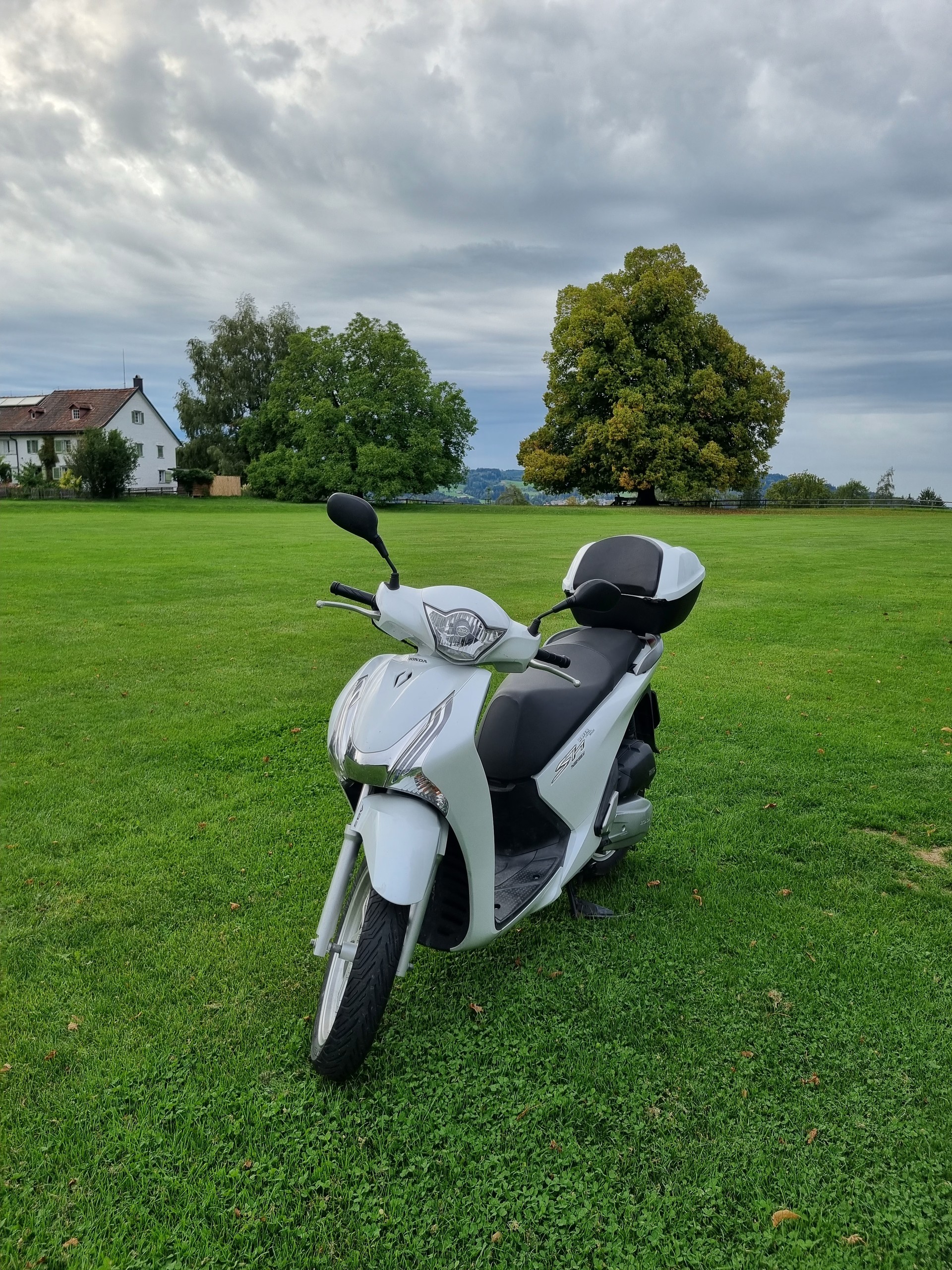 HONDA SH 125 i Discbrake-image-0