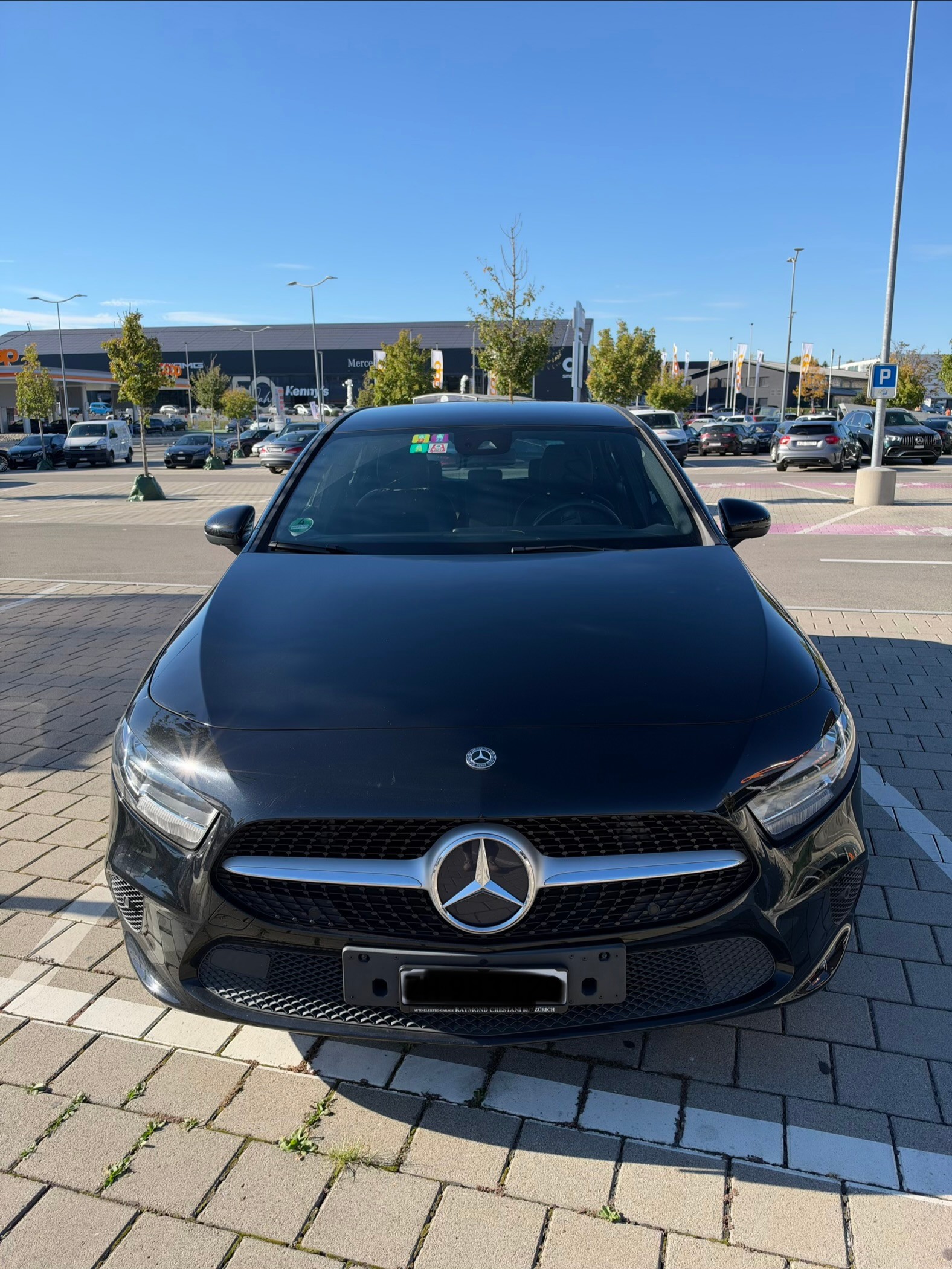 MERCEDES-BENZ A 200 Progressive-image-1