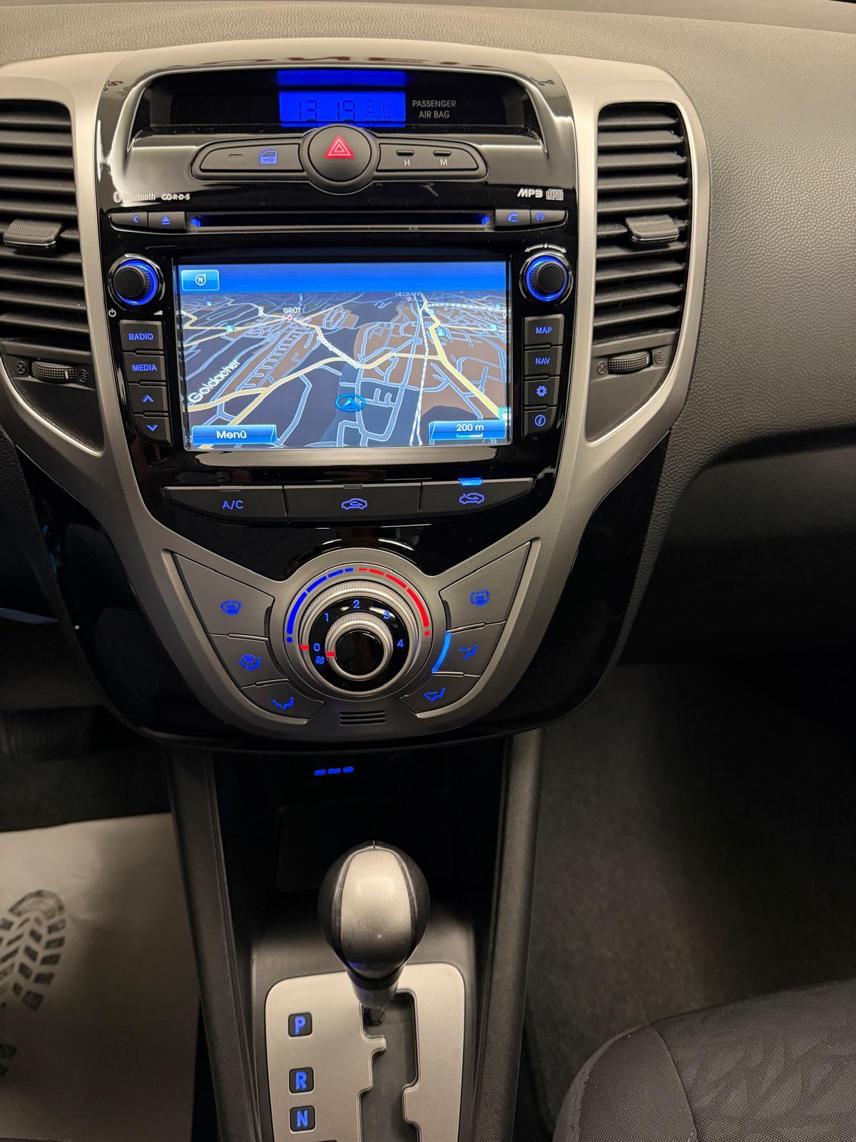 HYUNDAI ix20 1.6 Style-image-17