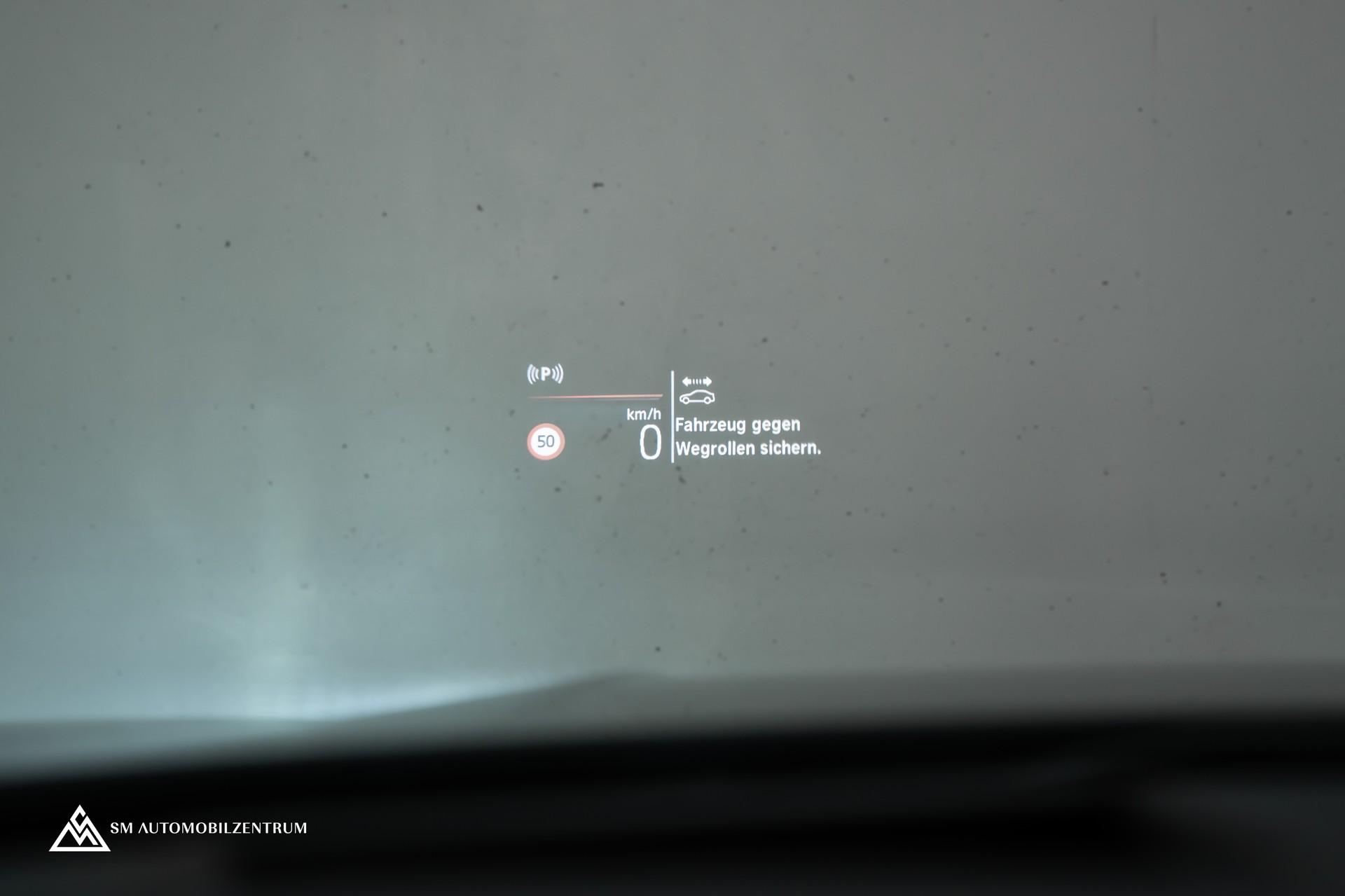 BMW 120d M Sport / Werksgarantie / 360° / Head-Up / el. Sitze Memory-image-13