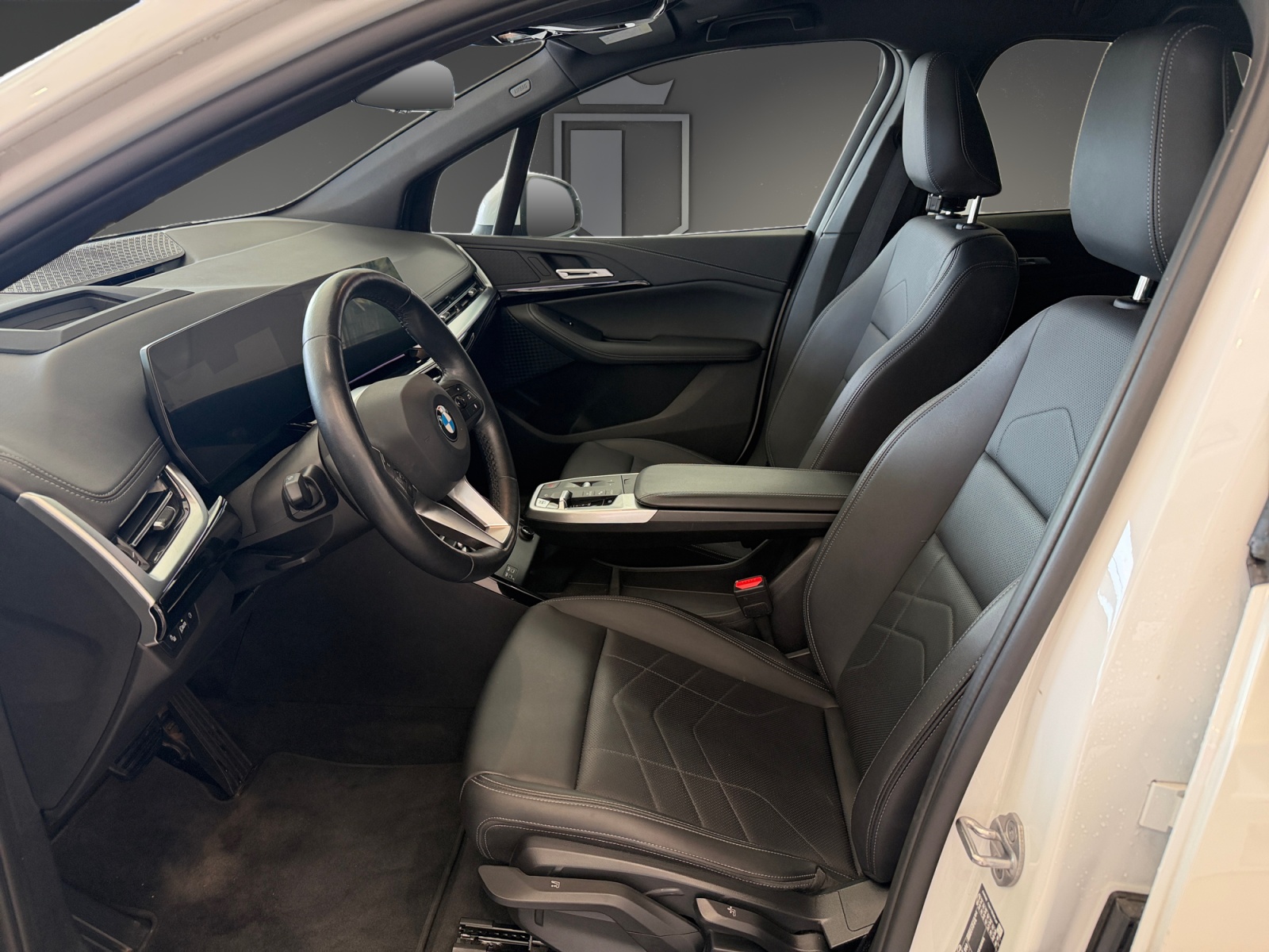 BMW 218d Active Tourer Luxury Line DKG-image-9