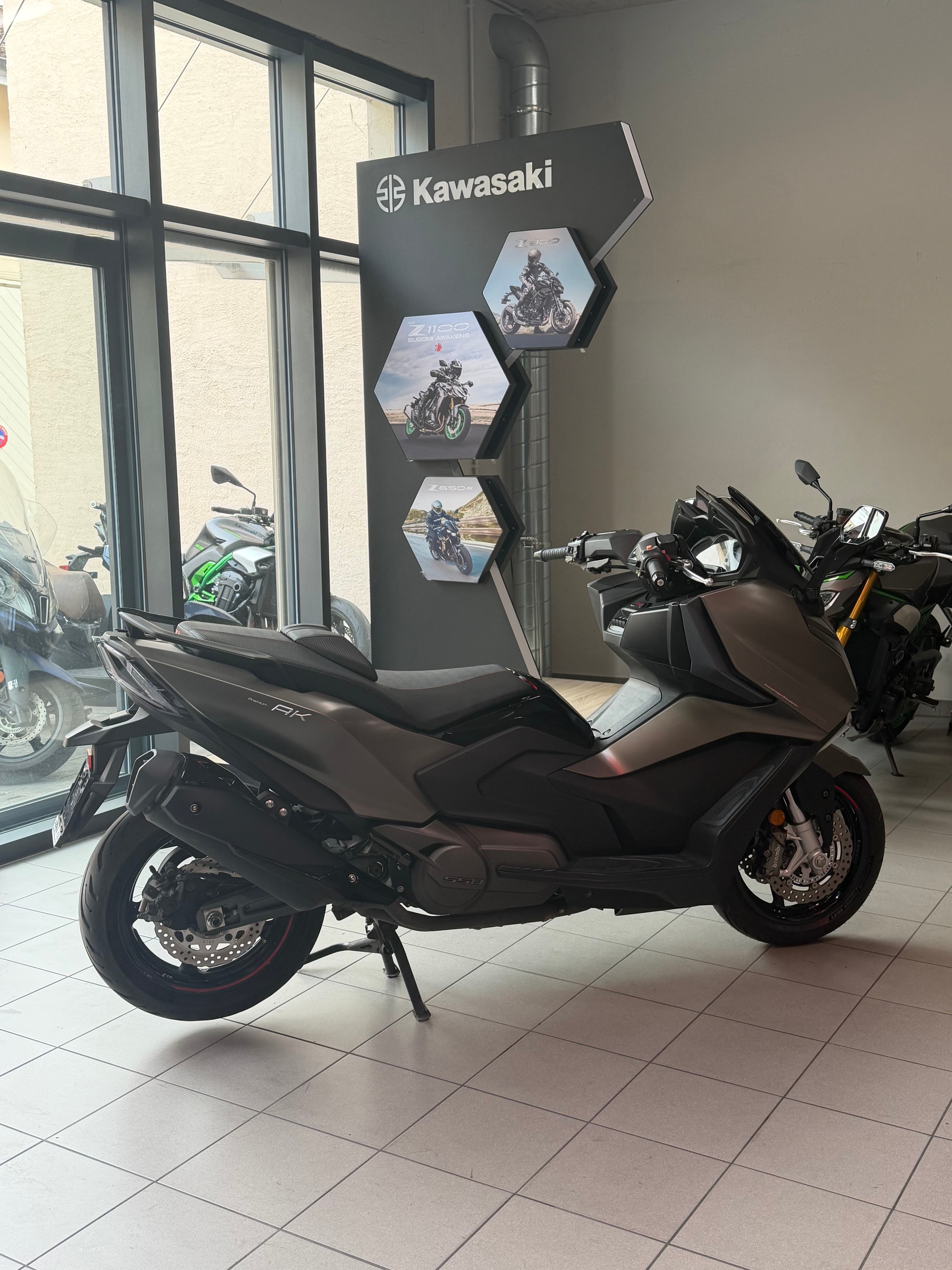 KYMCO 550 PREMIUM-image-1