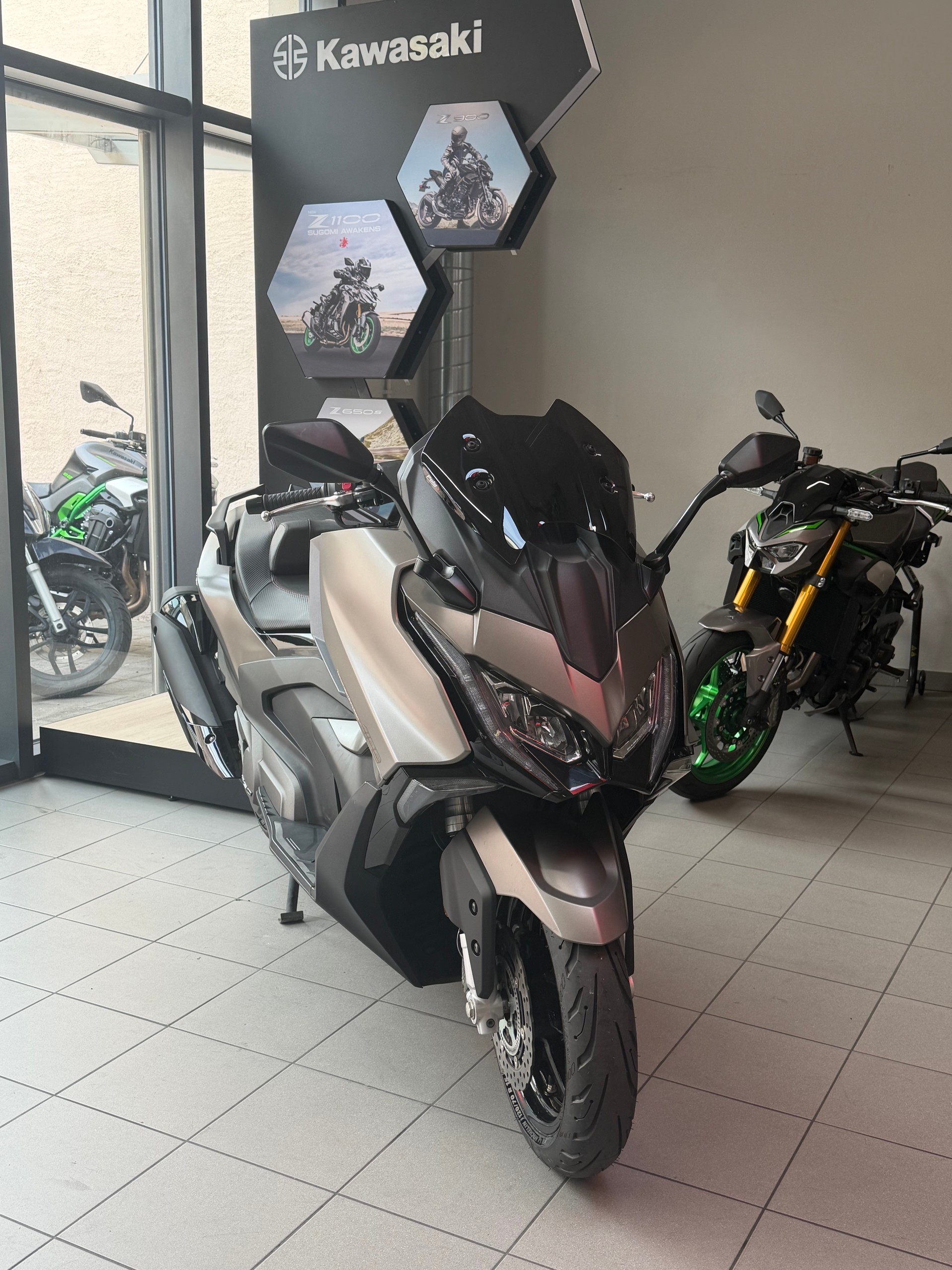 KYMCO 550 PREMIUM-image-0