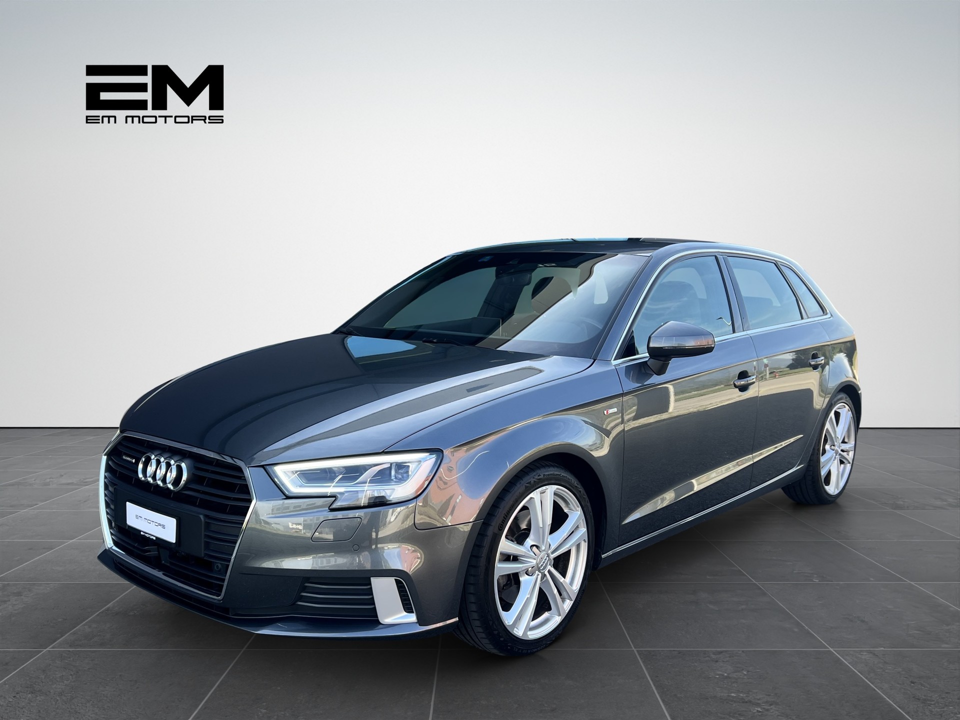 AUDI A3 Sportback S-Line 2.0 TFSI Sport Quattro S-tronic