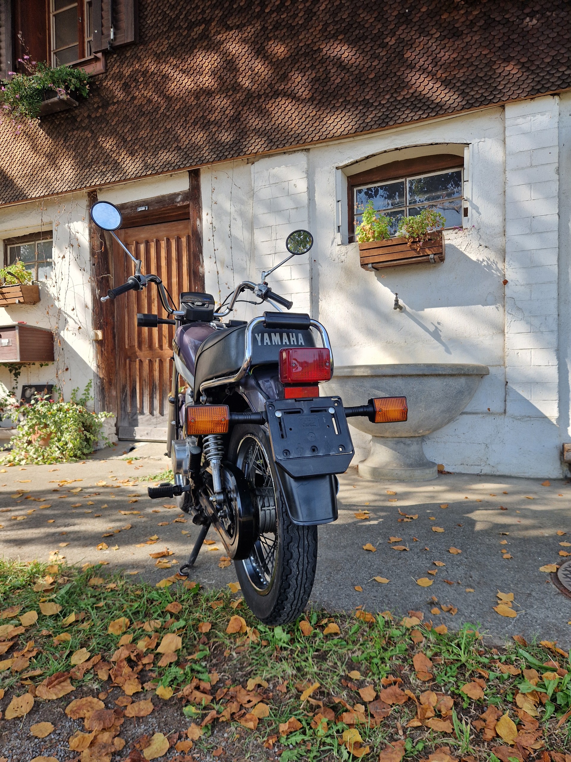 YAMAHA SR 125 SE-image-4