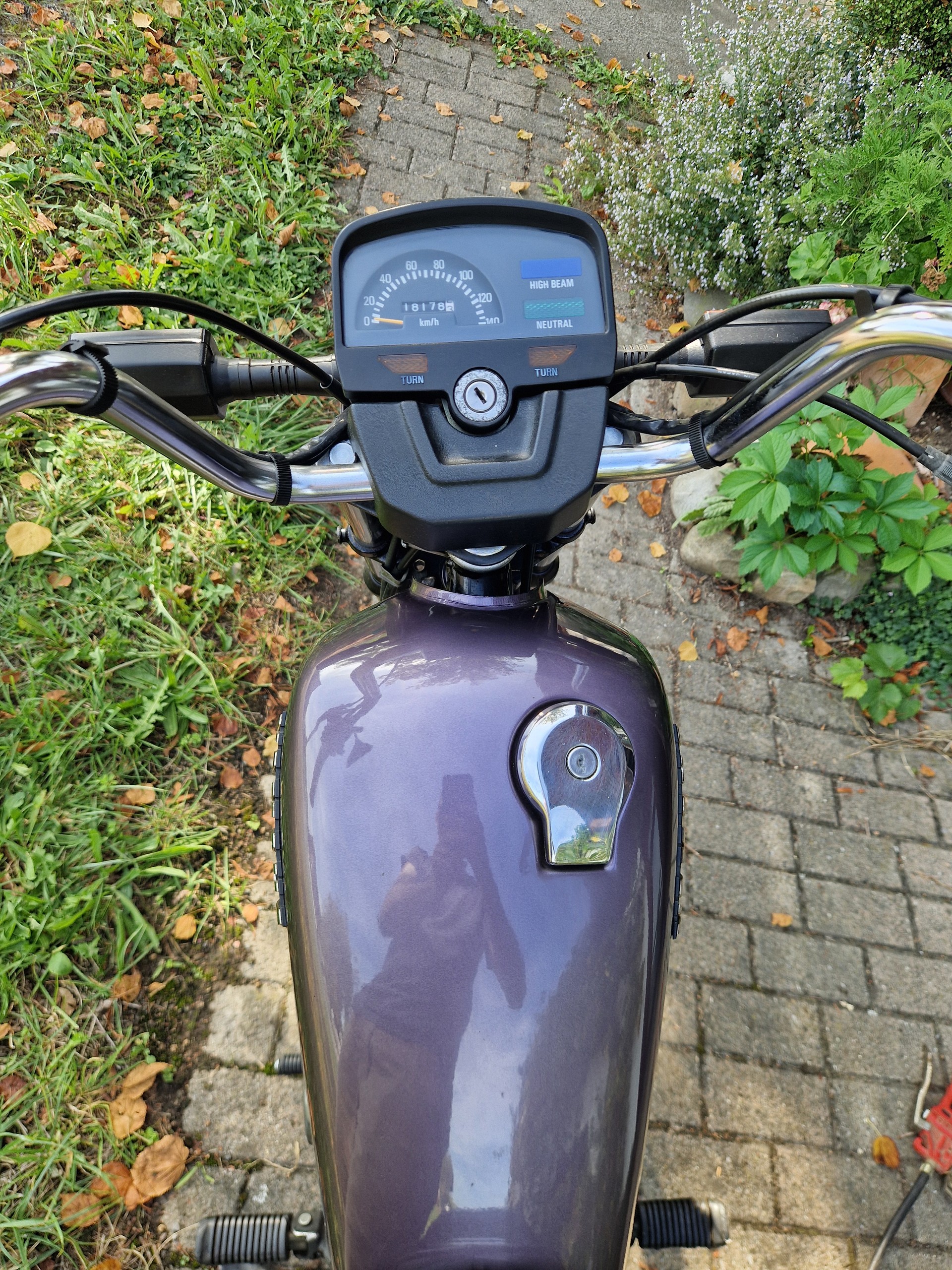 YAMAHA SR 125 SE-image-1